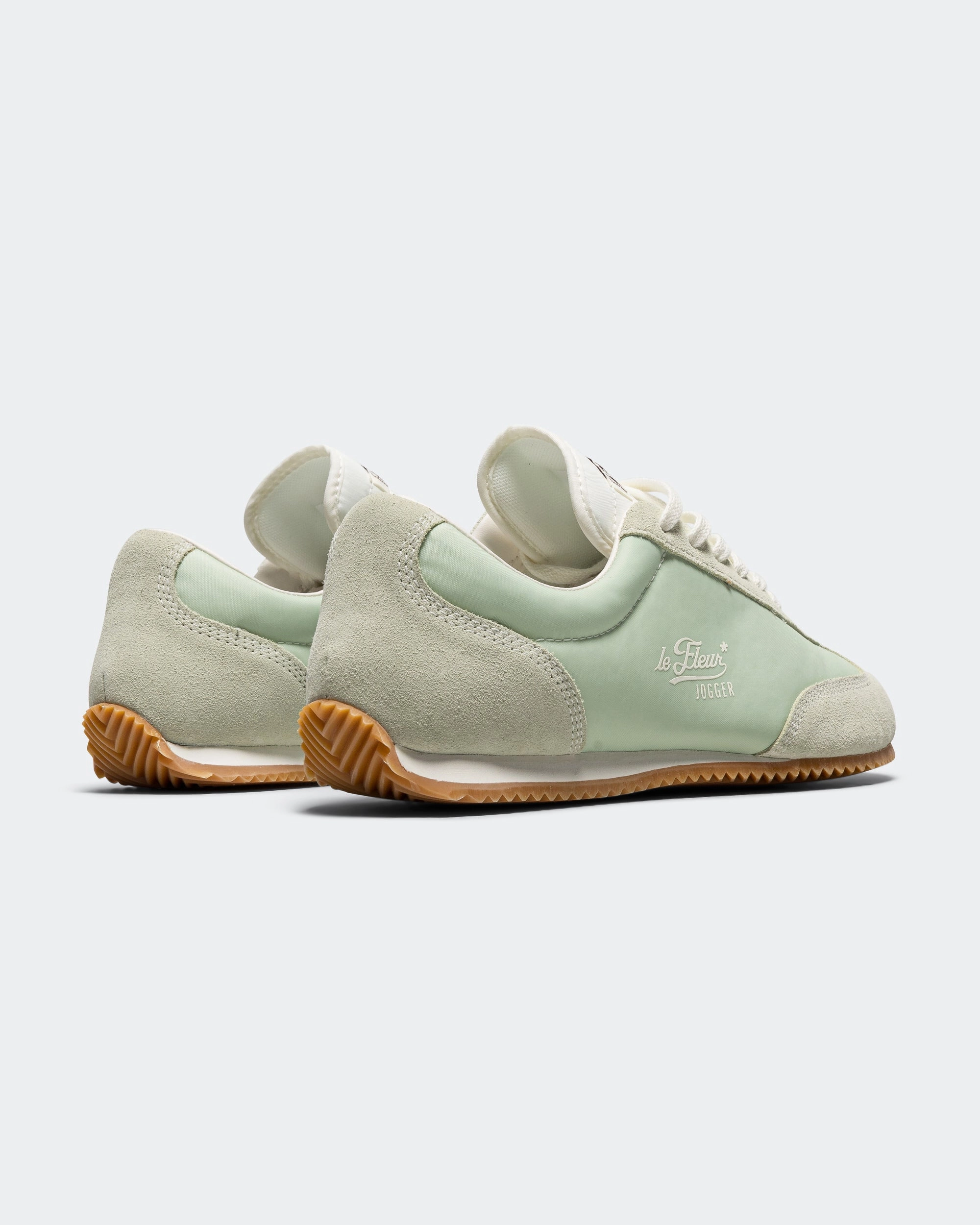 1908 Jogger Ox - Gleam/Meadow Mist-Star White Zonal Support