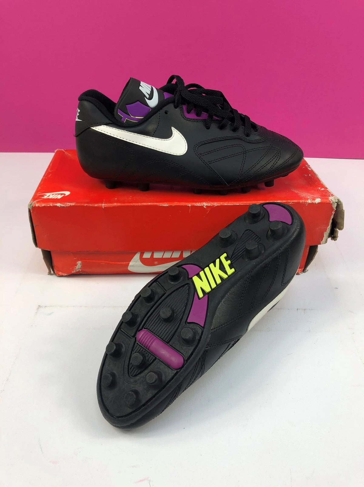 Snag Resistant Knit Maximum Performance 1990s Nike Treviso *Brand New* Football Boots