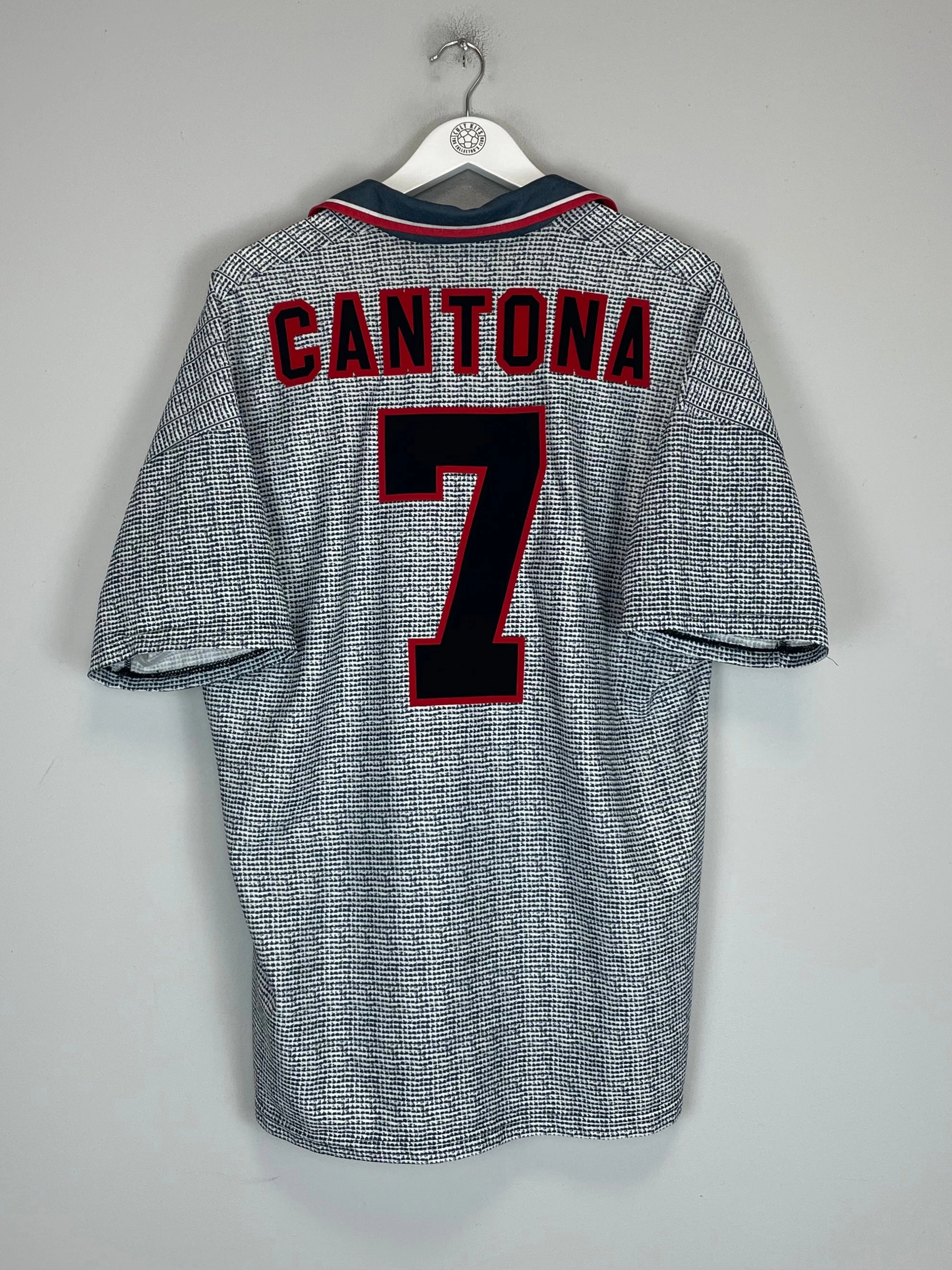 True Fit Anti Pilling Surface Treatment 1995/96 MANCHESTER UNITED CANTONA #7 AWAY SHIRT (XL) UMBRO