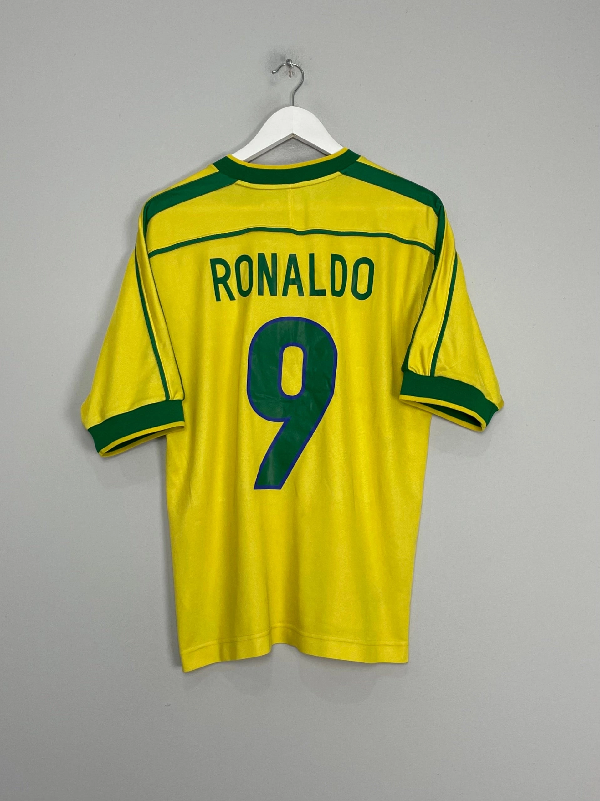 1998/00 BRAZIL RONALDO #9 HOME SHIRT (M) NIKE Easy Stretch sporty wear