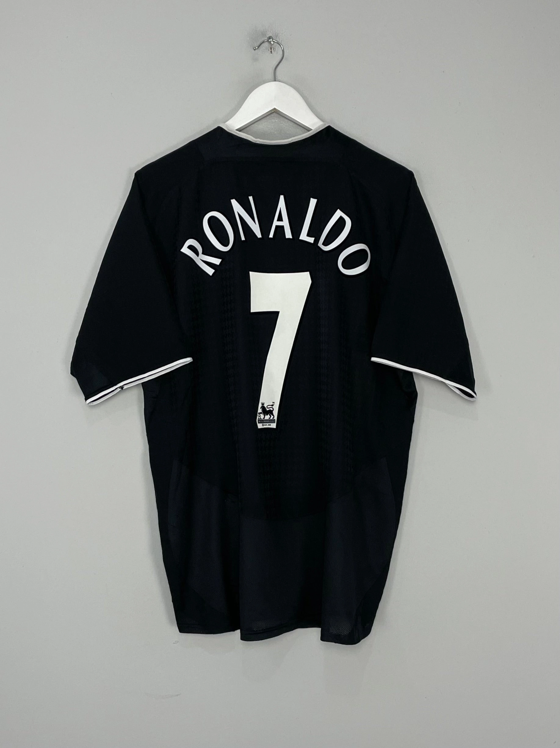 UV Protective Material Dynamic Fit Engineering 2003/05 MANCHESTER UNITED RONALDO #7 AWAY SHIRT (L) NIKE