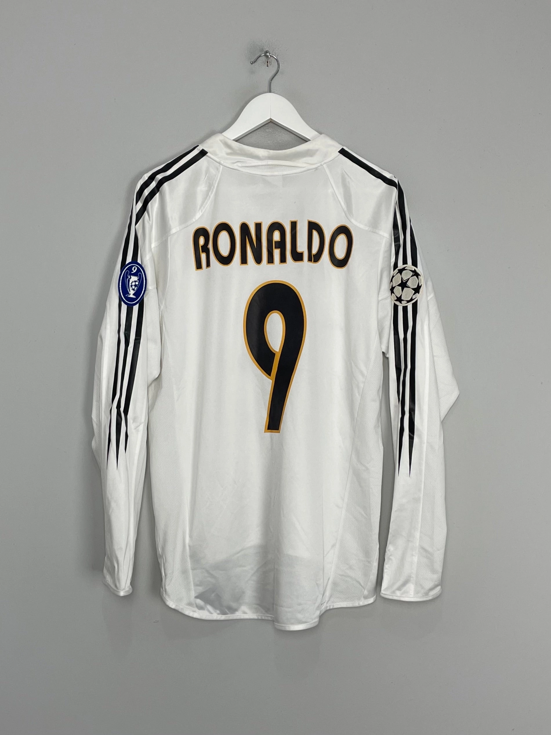 2004/05 REAL MADRID RONALDO #9 C/L L/S HOME SHIRT (M) ADIDAS Smooth Zone Paneling