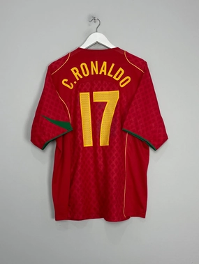2004/06 PORTUGAL C.RONALDO #17 HOME SHIRT (XL) NIKE Refined fit