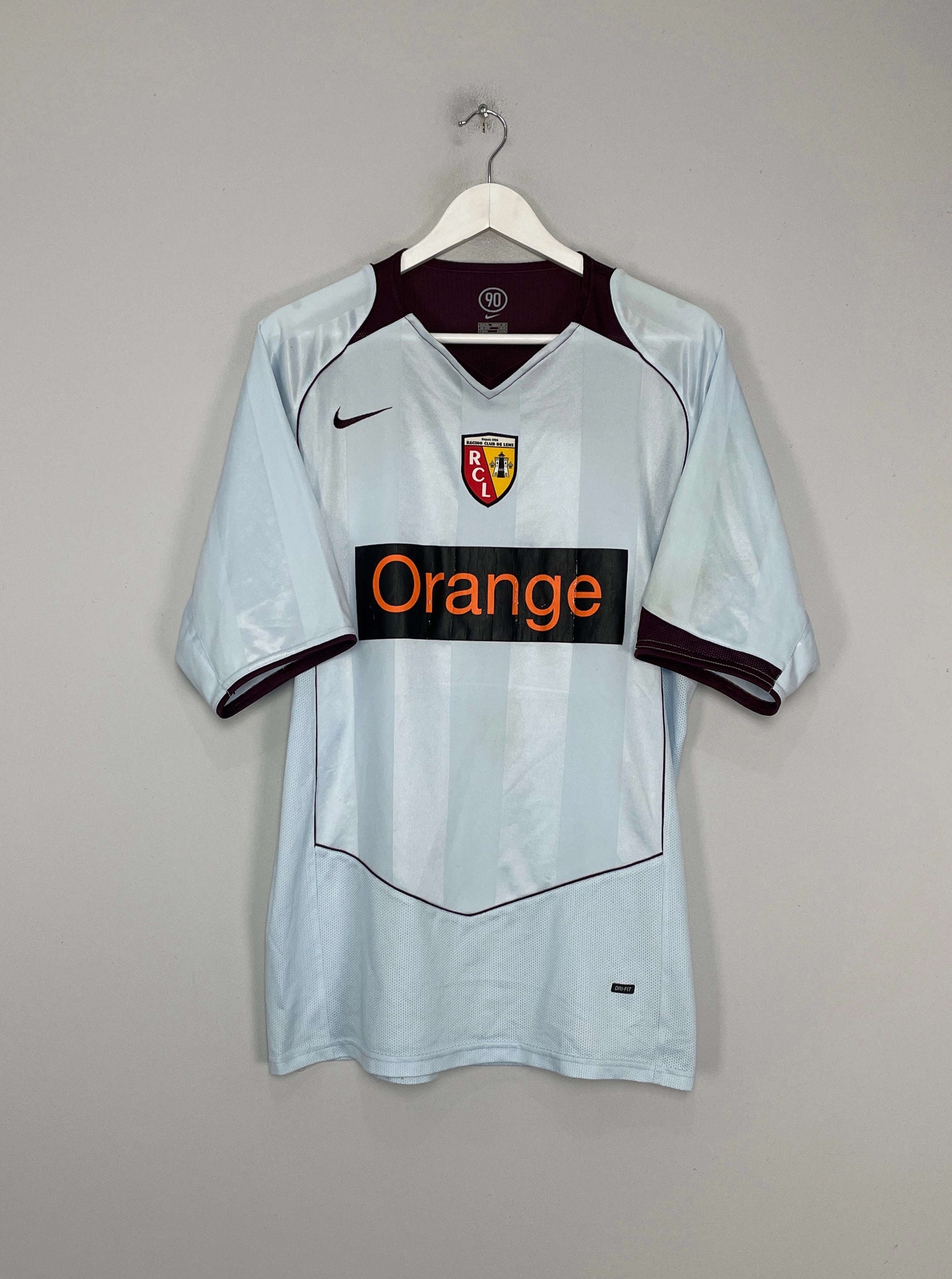 Minimalist Raglan Sleeve 2004/06 RC LENS THIRD SHIRT (XL) NIKE