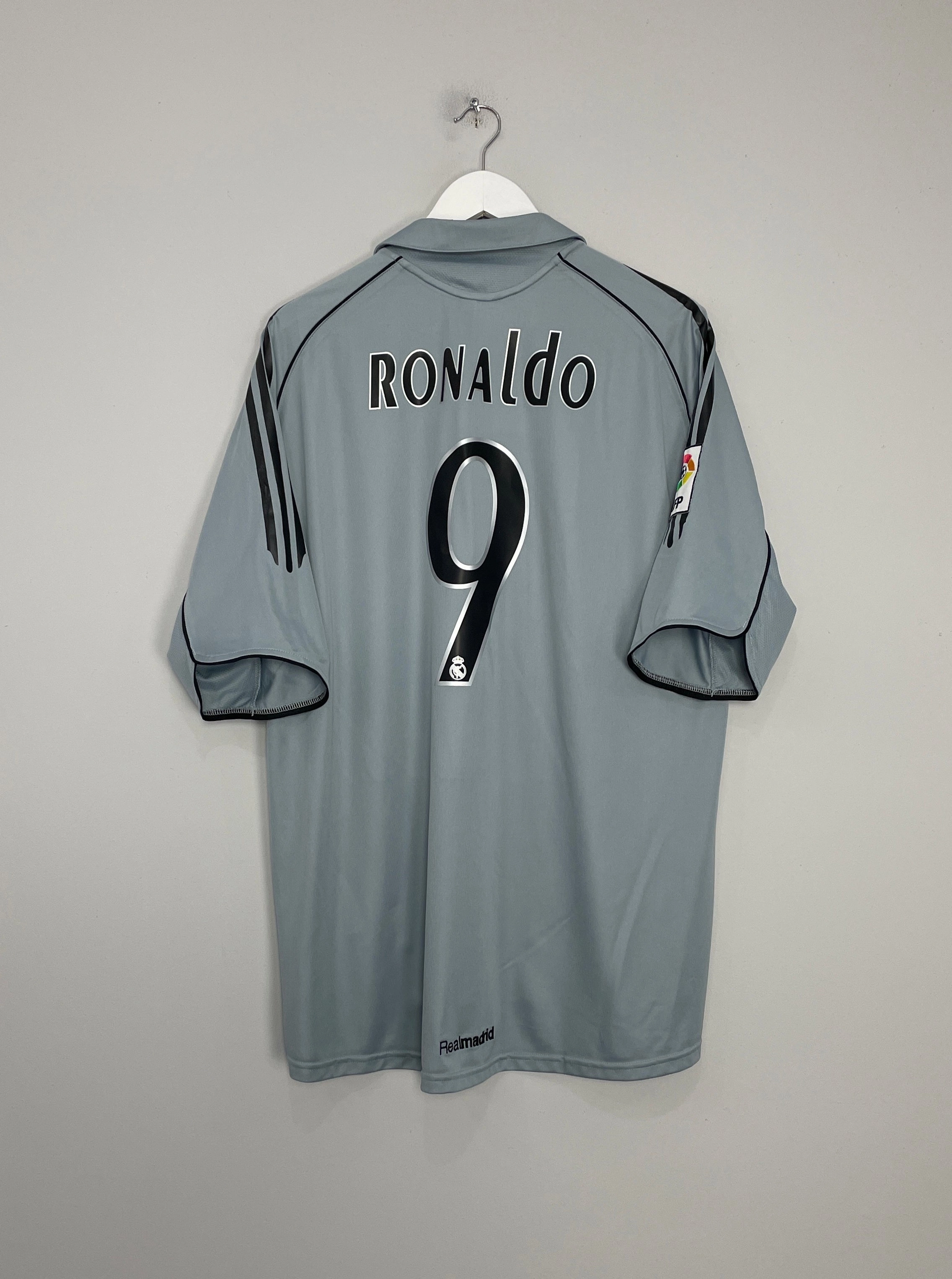 Tagless label 2005/06 REAL MADRID RONALDO #9 THIRD SHIRT (XL) ADIDAS