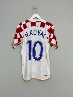 Non Slip Collar 2006/07 CROATIA N.KOVAK #10 HOME SHIRT (S) NIKE