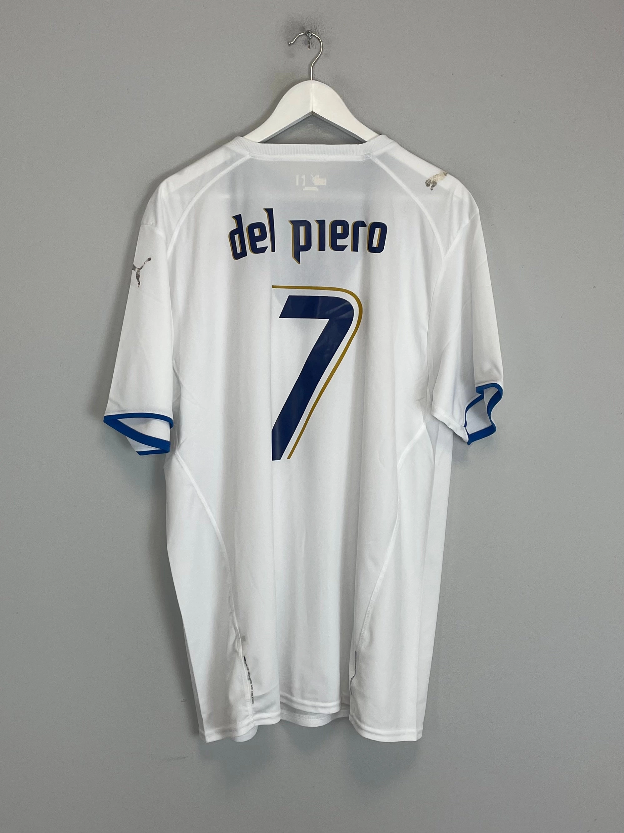 Contoured Side Panels 2006/07 ITALY DEL PIERO #7 AWAY SHIRT (XL) PUMA