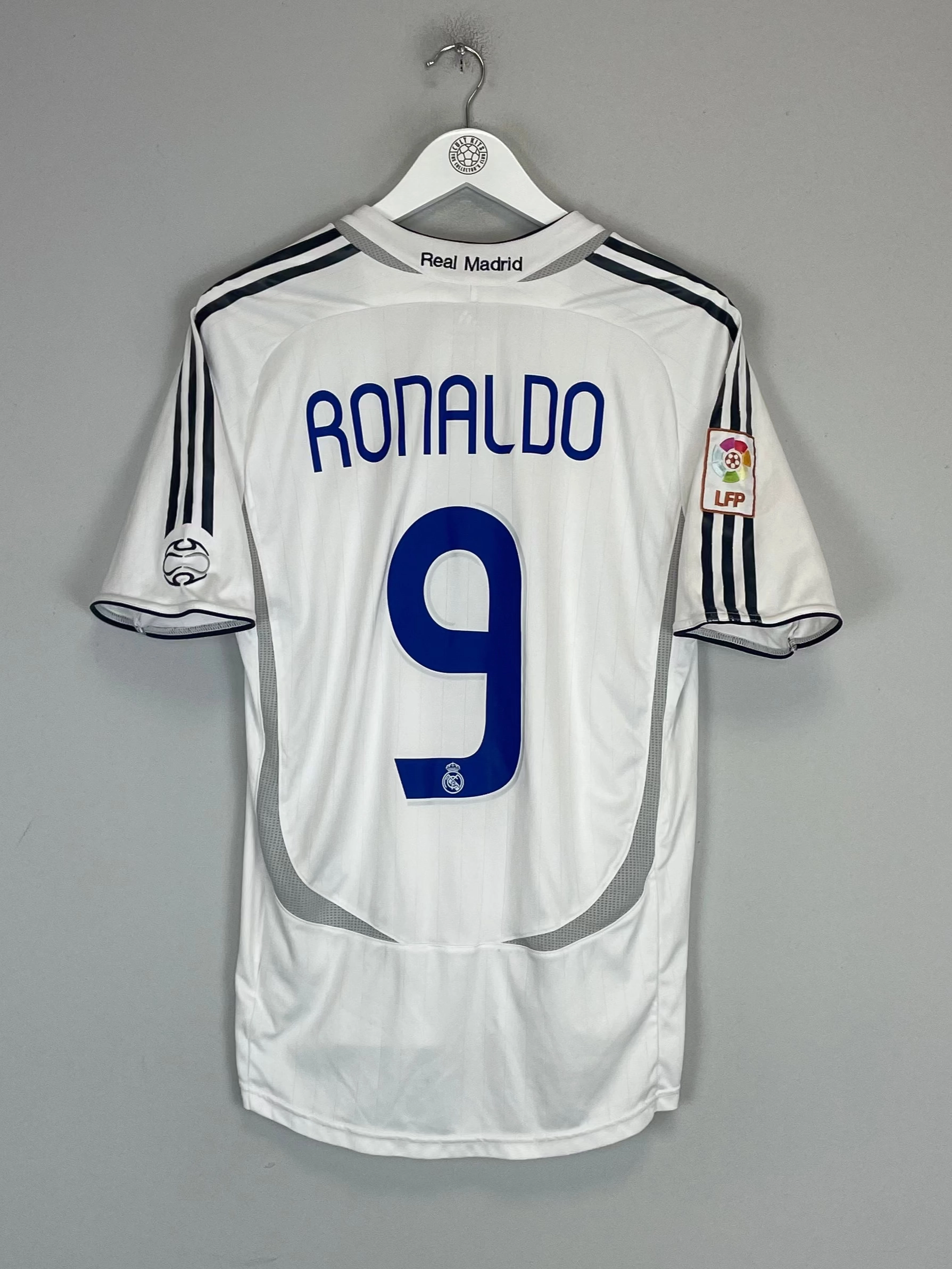 Comfortable fit Compact Knit Texture 2006/07 REAL MADRID RONALDO #9 HOME SHIRT (M) ADIDAS