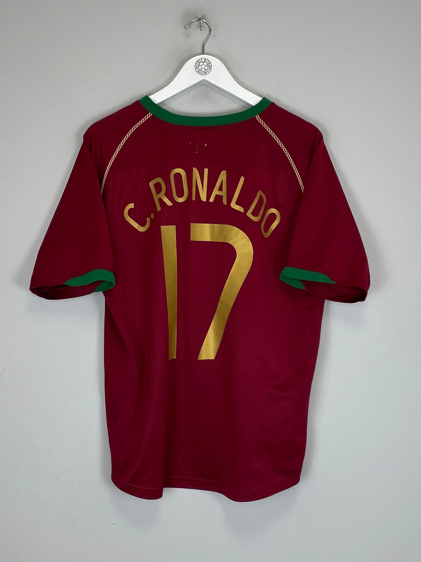 Shape Retention Fabric Variable Density Knitting 2006/08 PORTUGAL C.RONALDO #17 HOME SHIRT (S) NIKE