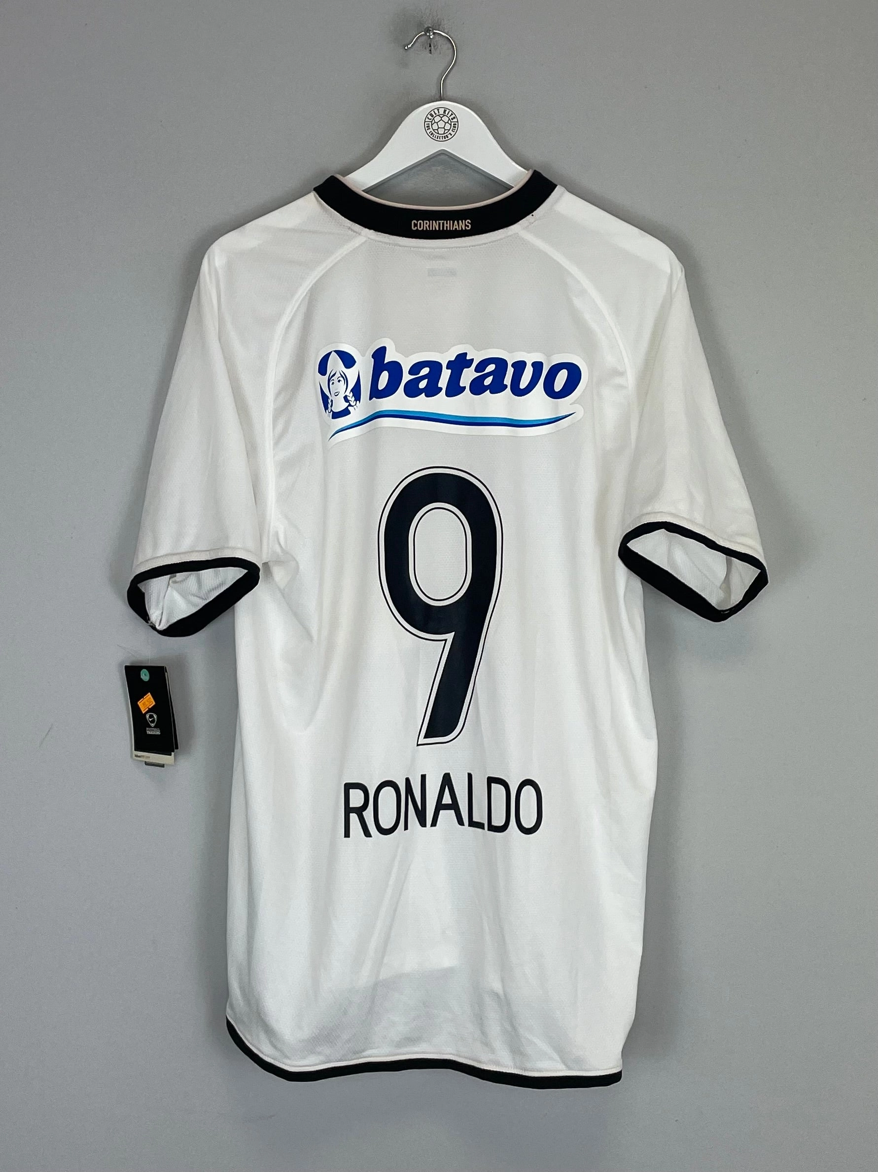 2009/10 CORINTHIANS RONALDO #9 *BNWT* HOME SHIRT (L) NIKE Quick Release Fastening