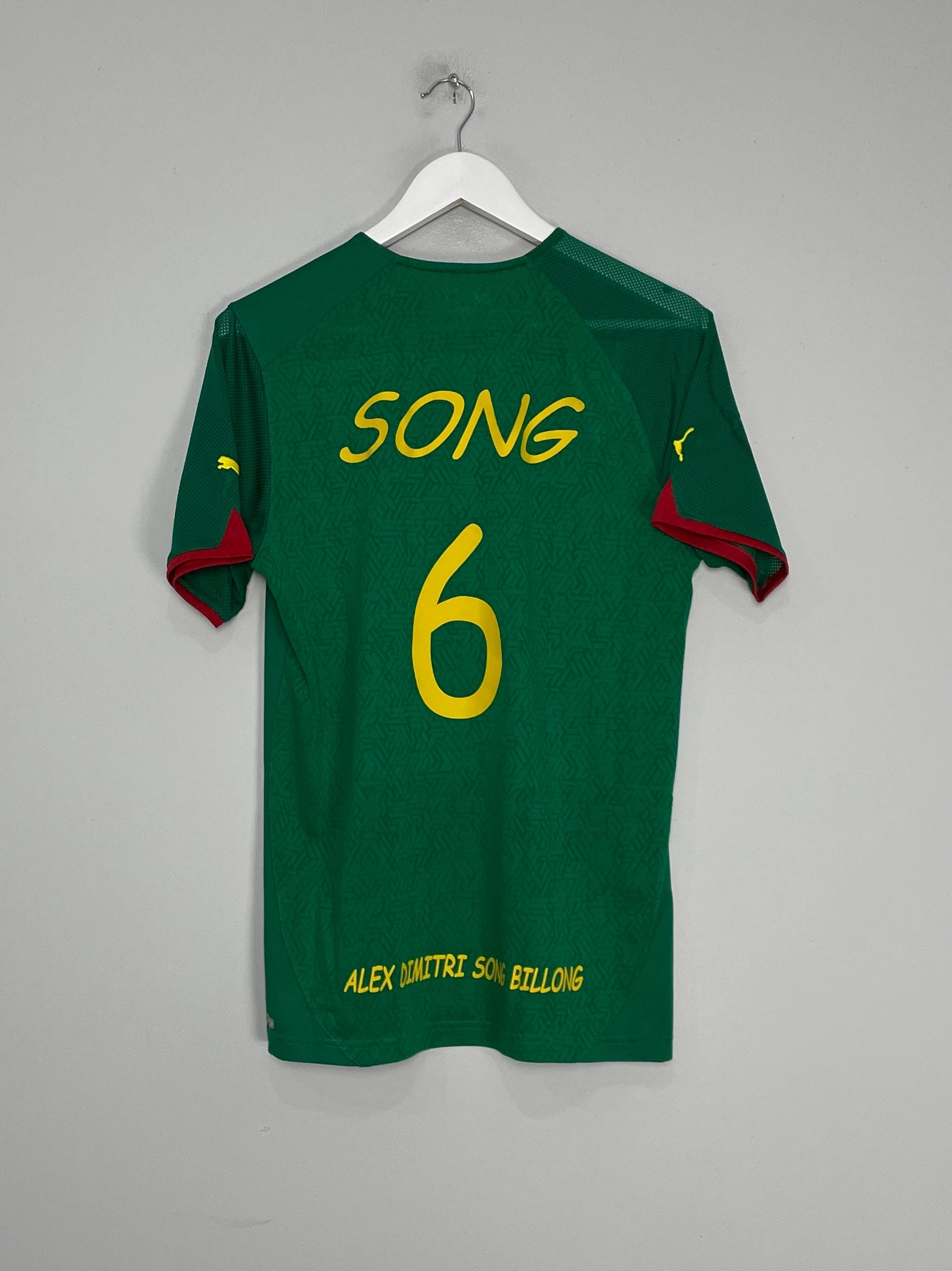 2010/11 CAMEROON SONG #6 HOME SHIRT (M) PUMA No Bulk Stretch Trim