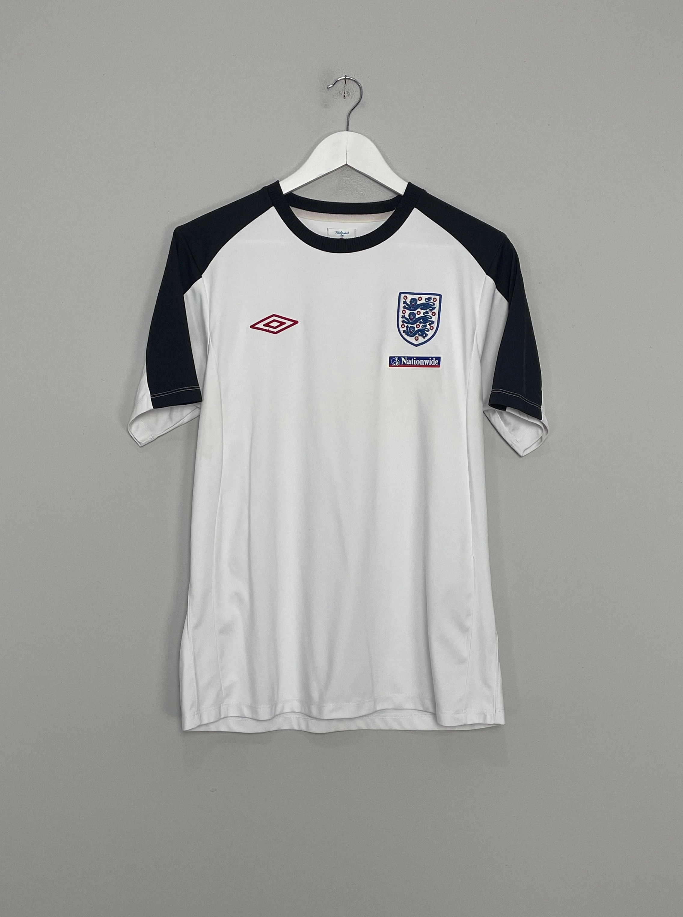 Running Style 2010/11 ENGLAND TRAINING SHIRT (S*) UMBRO