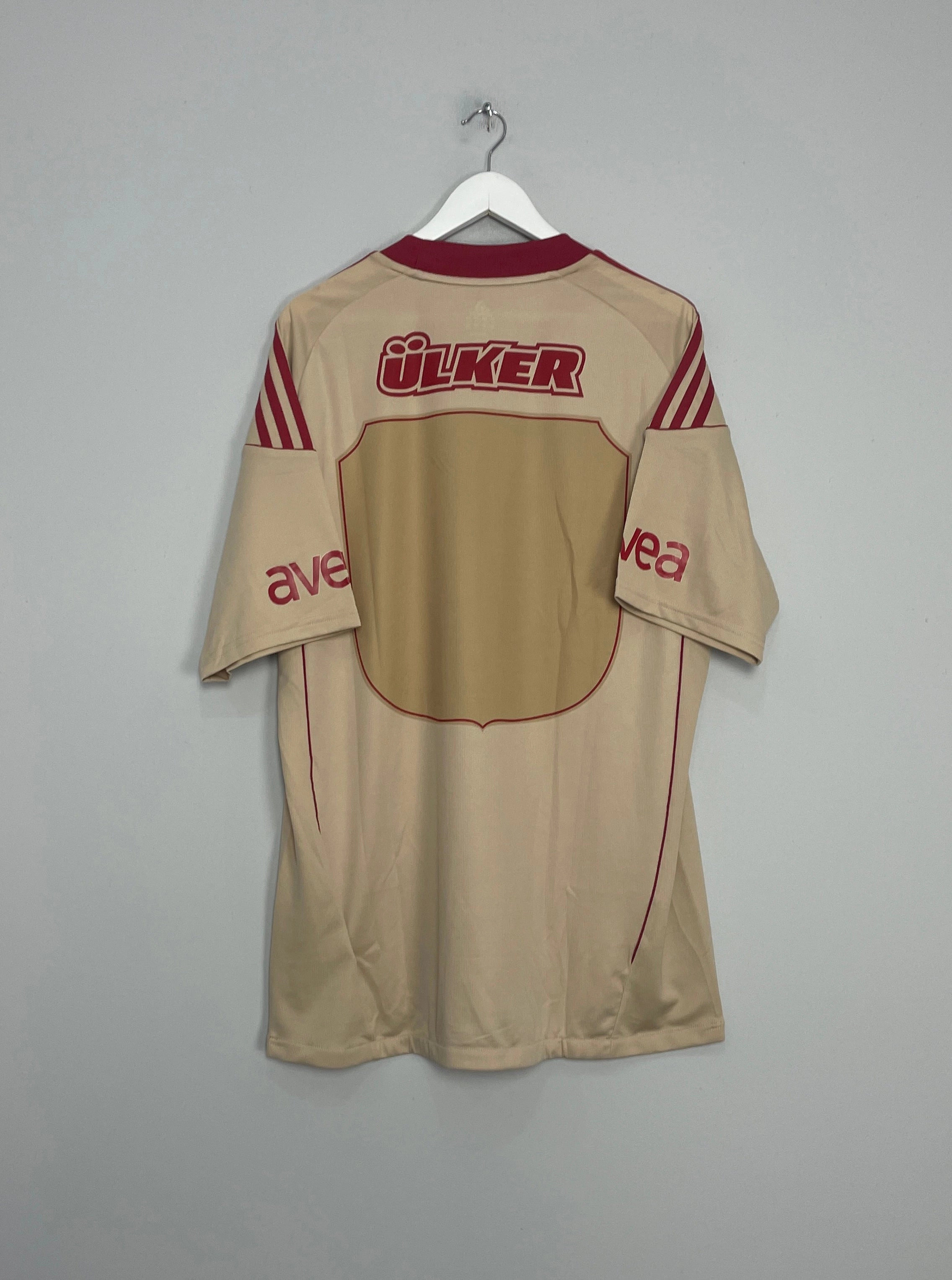 Stretch Fit Endurance Gear 2010/11 Galatasaray *BNWT* Away Shirt (Multiple Sizes) Adidas