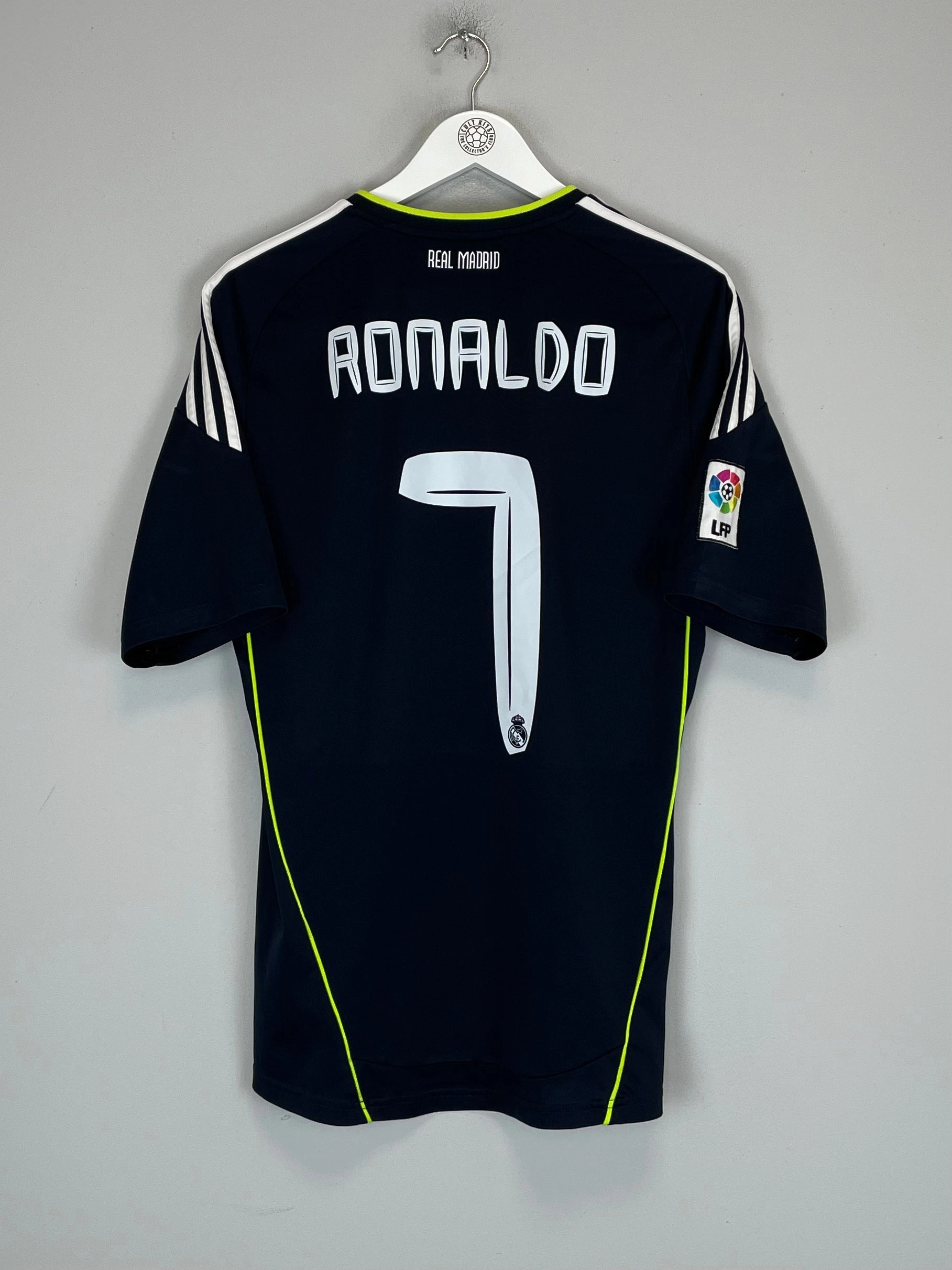 2010/11 REAL MADRID RONALDO #7 AWAY SHIRT (M) ADIDAS Low Bulk Design