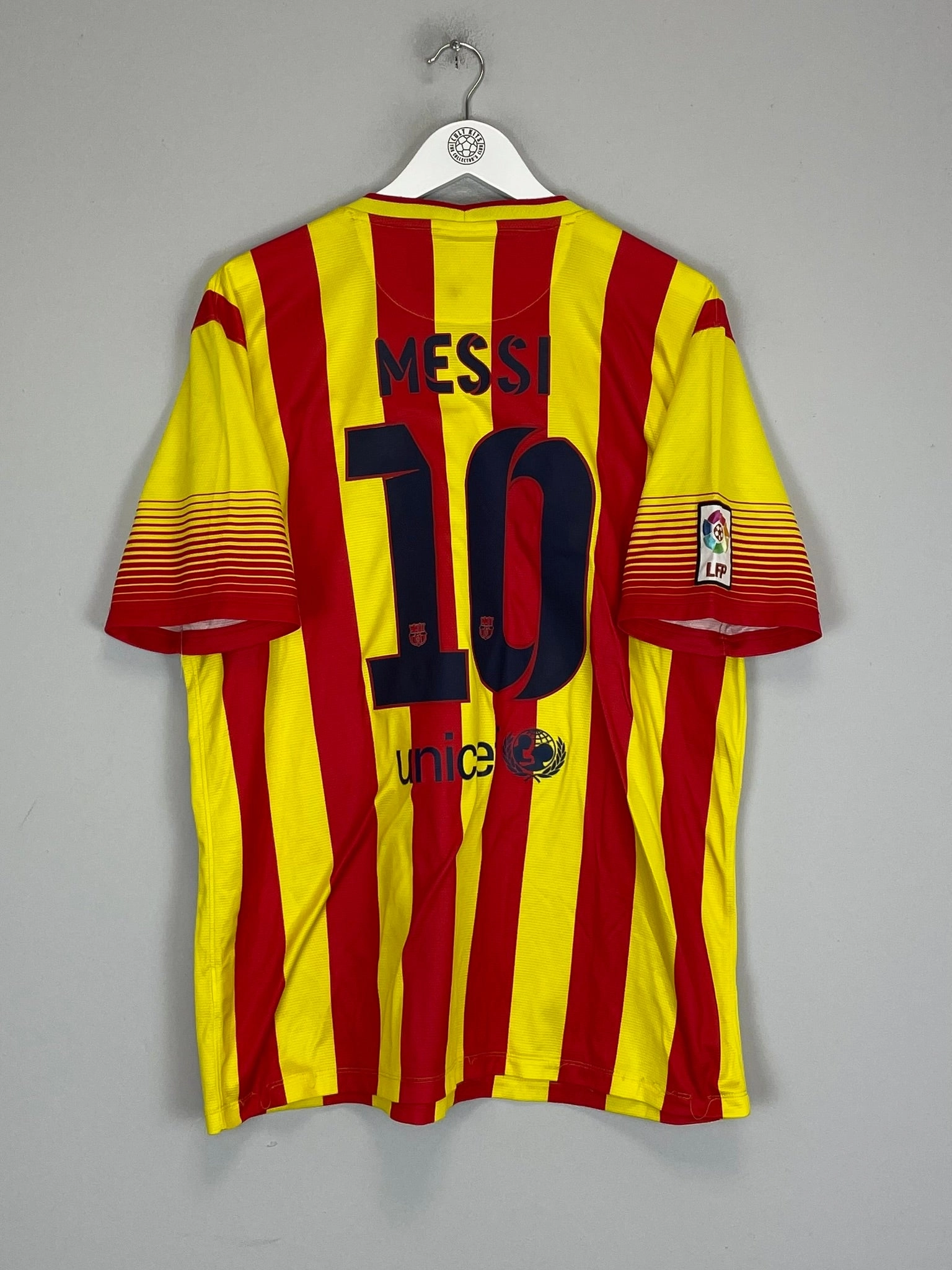 2013/14 BARCELONA MESSI #10 AWAY SHIRT (XL) NIKE Brushed Fleece Lining Relaxed Fit Technology