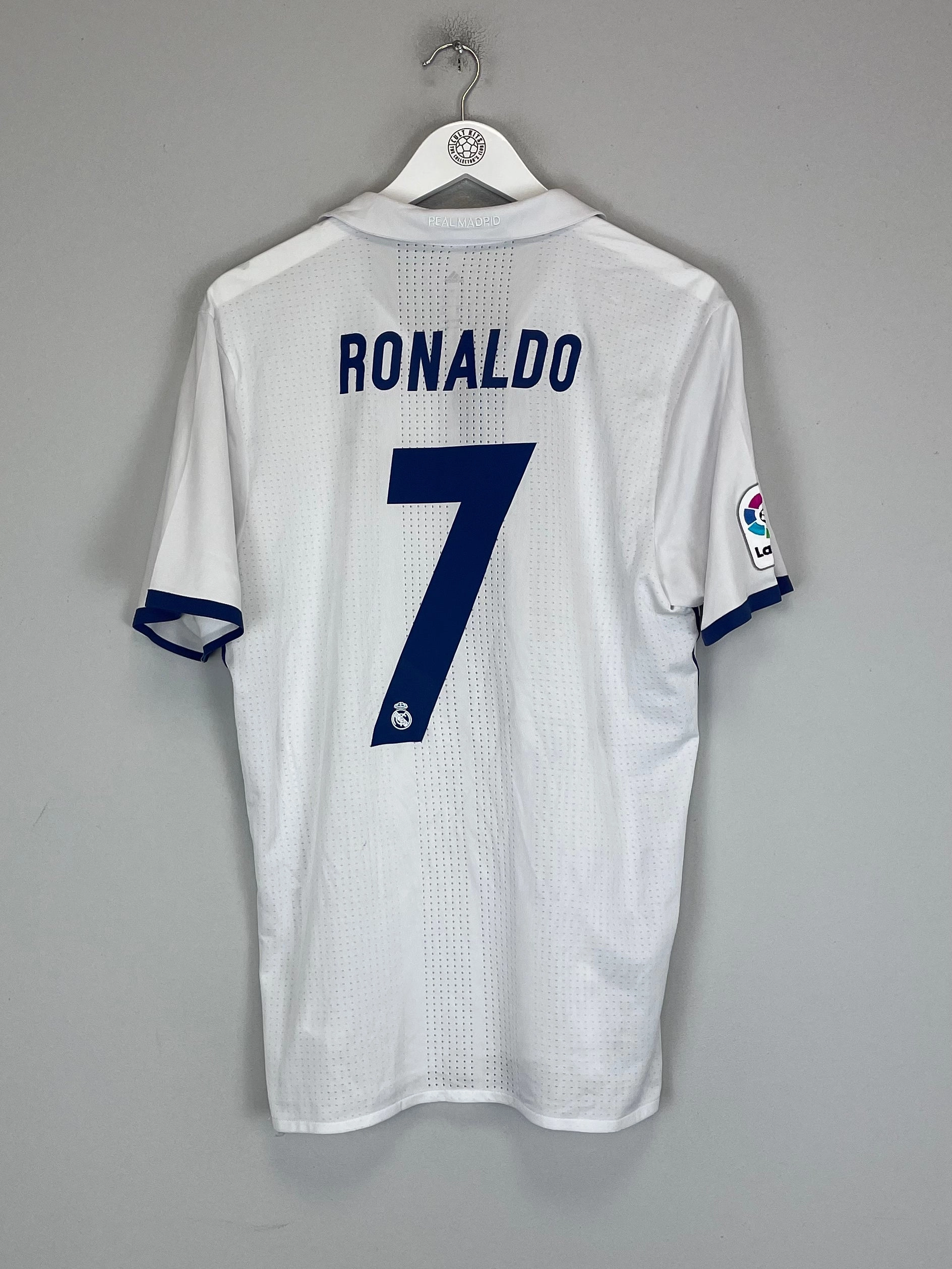 Relaxed Performance 2016/17 REAL MADRID RONALDO #7 HOME SHIRT (L) ADIDAS