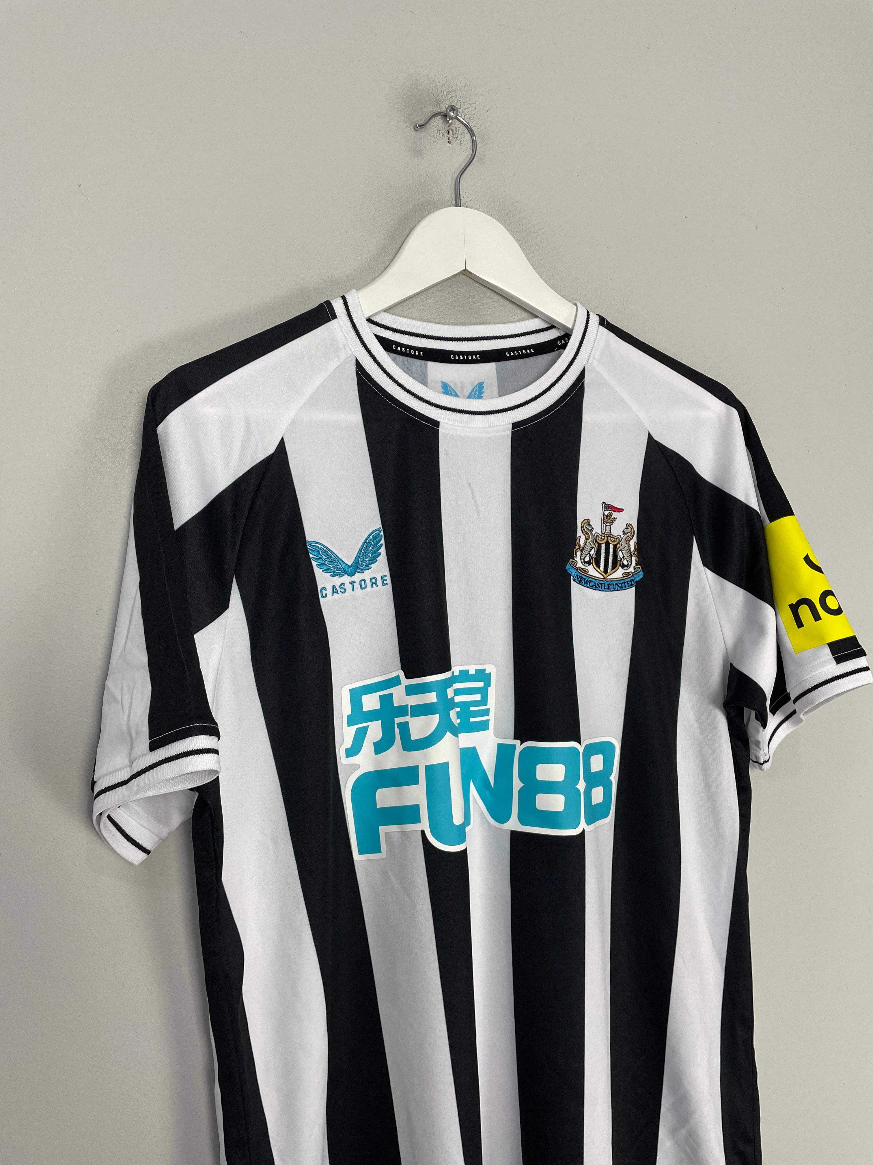 Quick Access Side Vents Flexible Comfort 2022/23 Newcastle United Bruno G. #39 *BNWOT* Home Shirt (Multiple Sizes) Castore