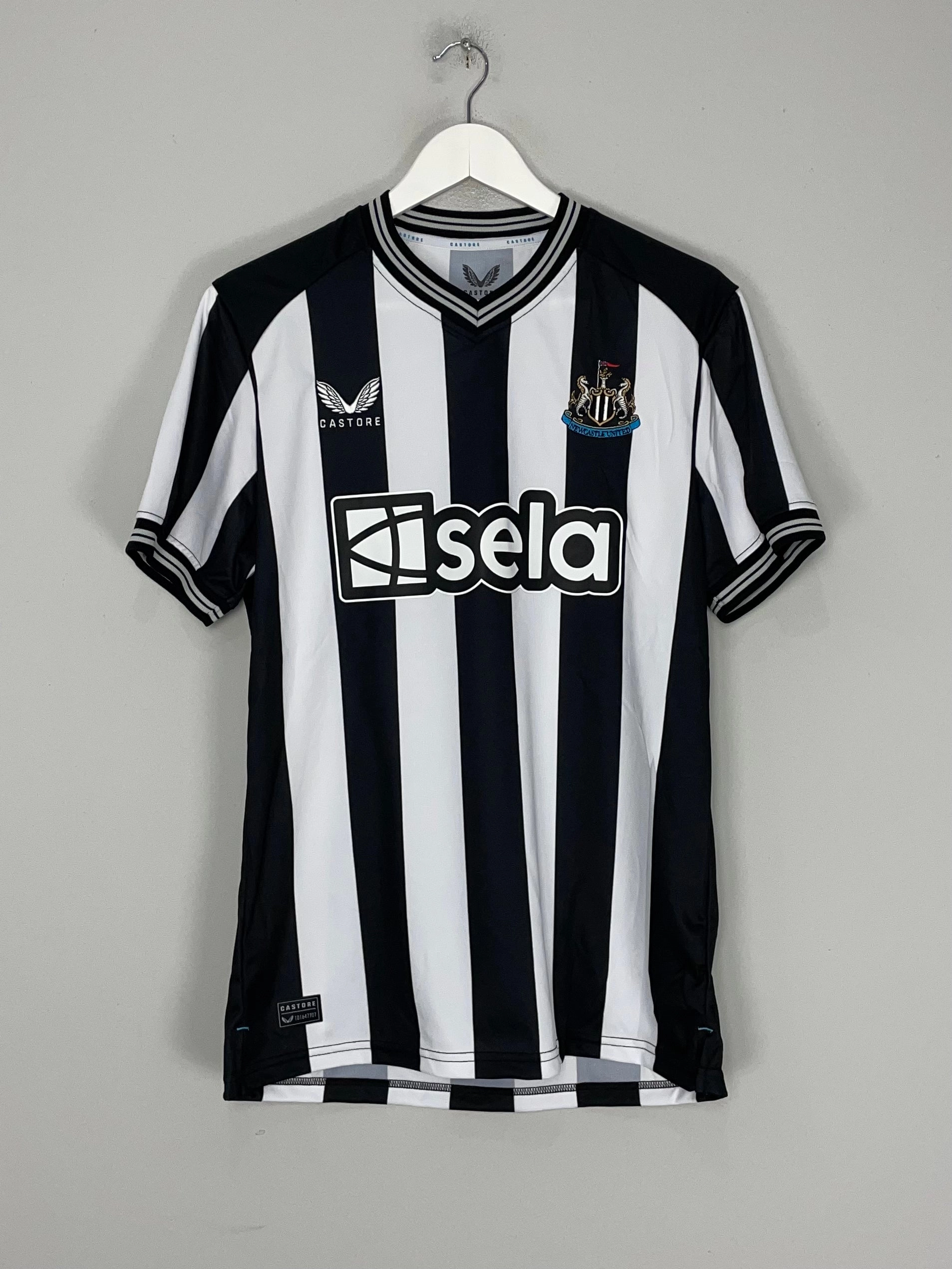 Reinforced Shoulder Structure 2023/24 Newcastle United *BNWOT* Home Shirt (Multiple Sizes) Castore