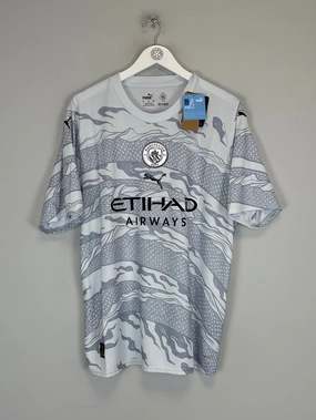 Studio Wear 2024 MANCHESTER CITY *BNWT* CHINESE NEW YEAR SHIRT (XL) PUMA