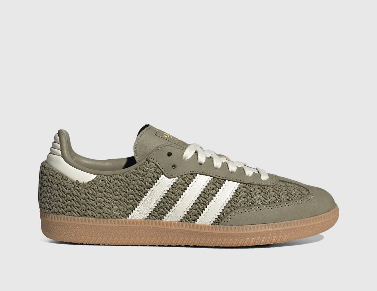 adidas Originals Women's Samba OG Orbit Green / Cream White - Gum running with a molded insole Performance - enhanced
