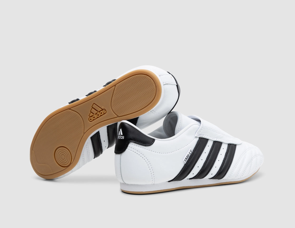 Elevated traction adidas Originals Women's Taekwondo Ftwr White / Core Black - Gum