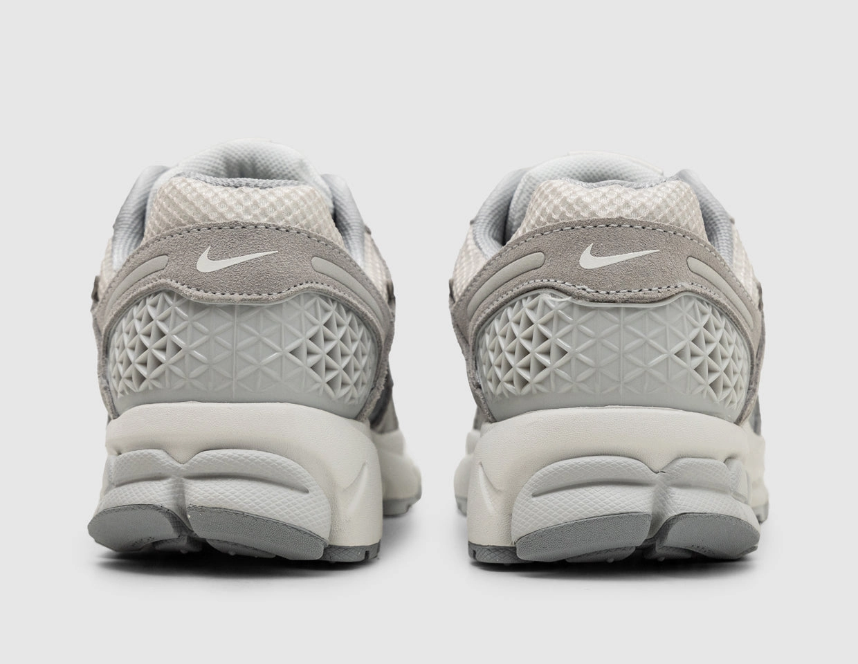 Speed Training Thermal Regulation Fabric Nike Women's Zoom Vomero 5 Pure Platinum / Summit White - Platinum Tint