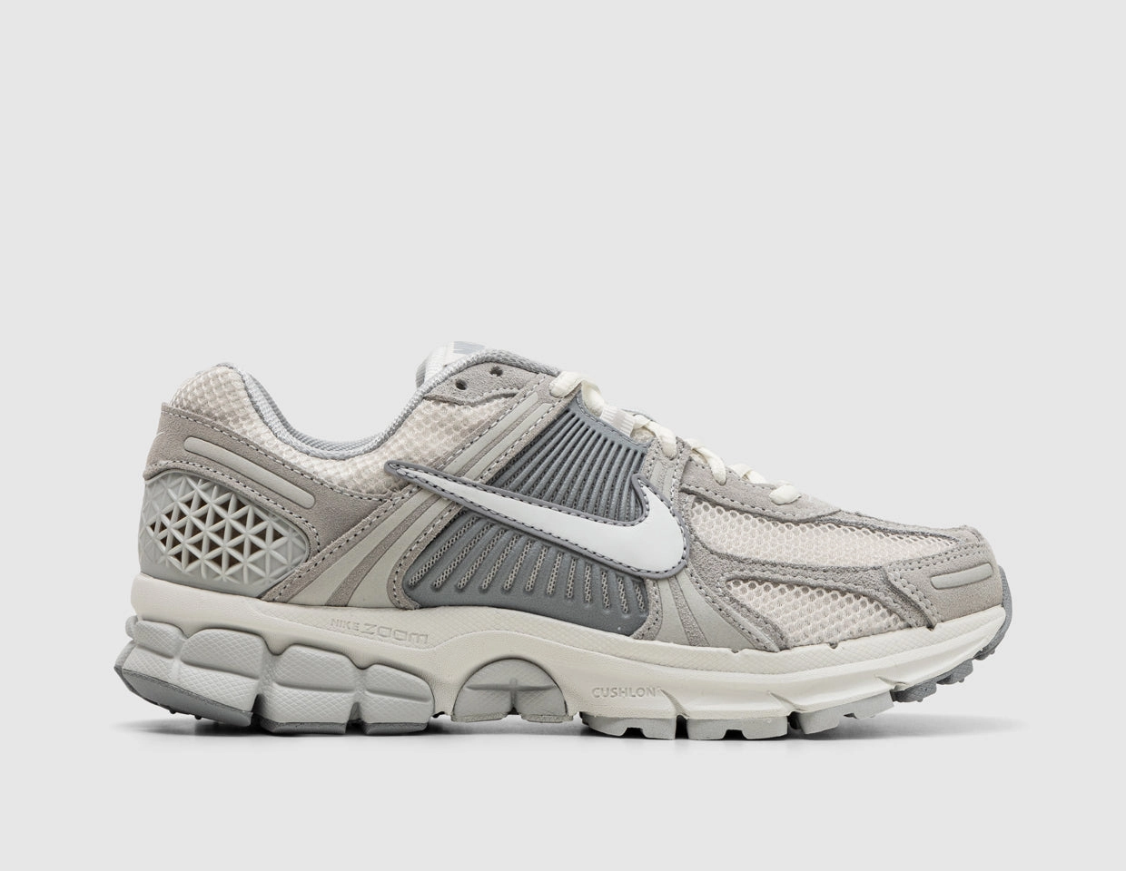 Nike Women's Zoom Vomero 5 Pure Platinum / Summit White - Platinum Tint Balanced Walk Breathable Use