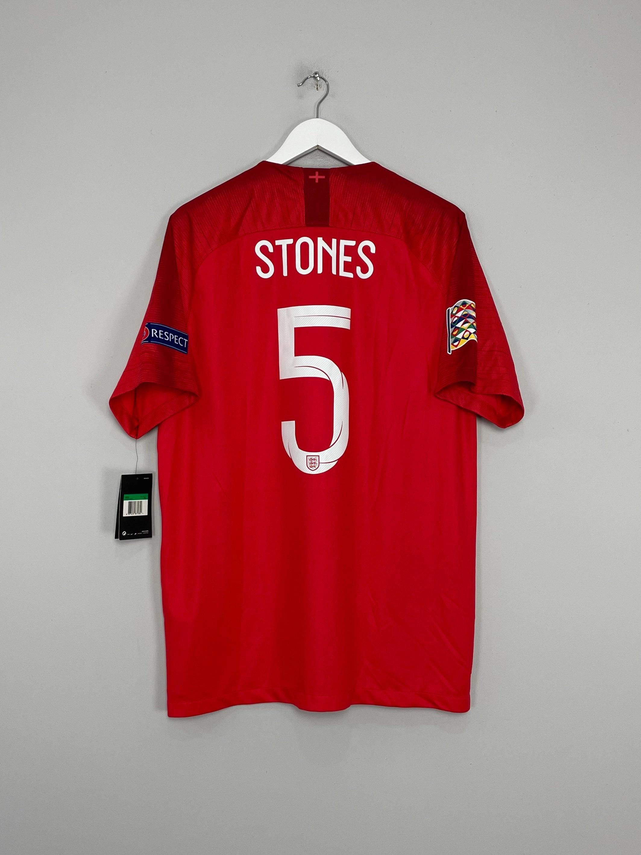 Non Restrictive Cuffing 2018/19 ENGLAND STONES #5 *BNWT* AWAY SHIRT (XL) NIKE