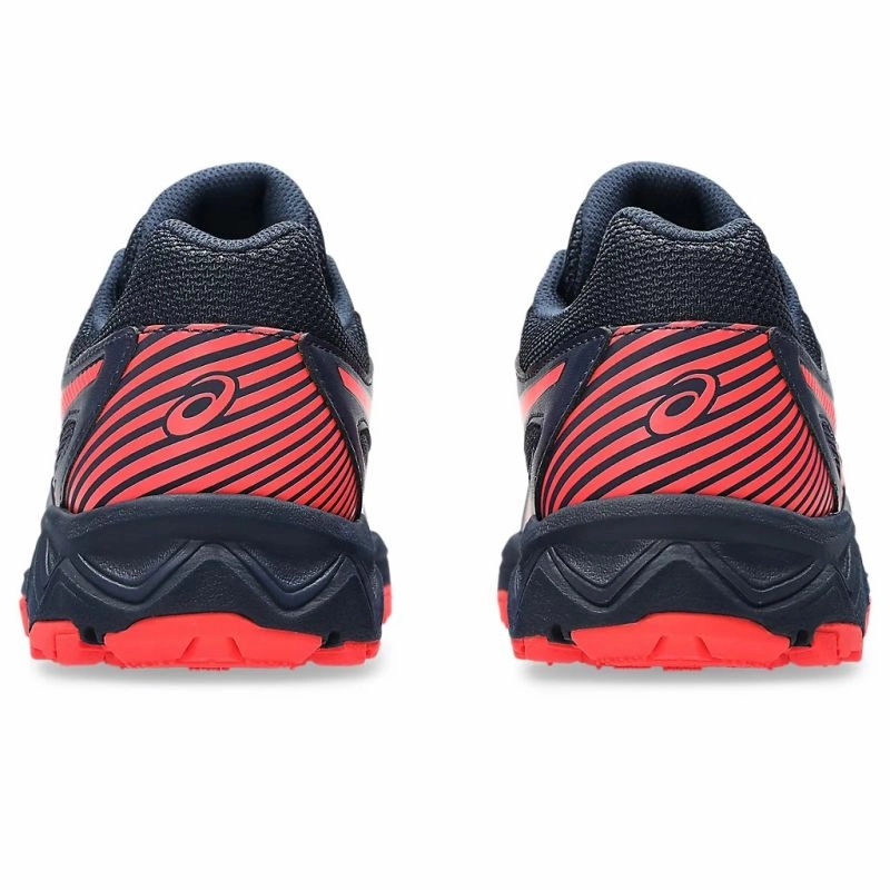 Outsole composition resists high-friction wear ASICS GEL-Trigger 12 TX GS Kids Training Shoes