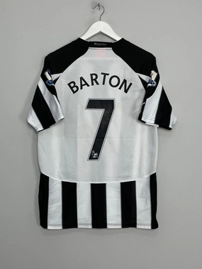 2010/11 NEWCASTLE UNITED BARTON #7 HOME SHIRT (M) PUMA Form Fitting Reflective Trim Detail