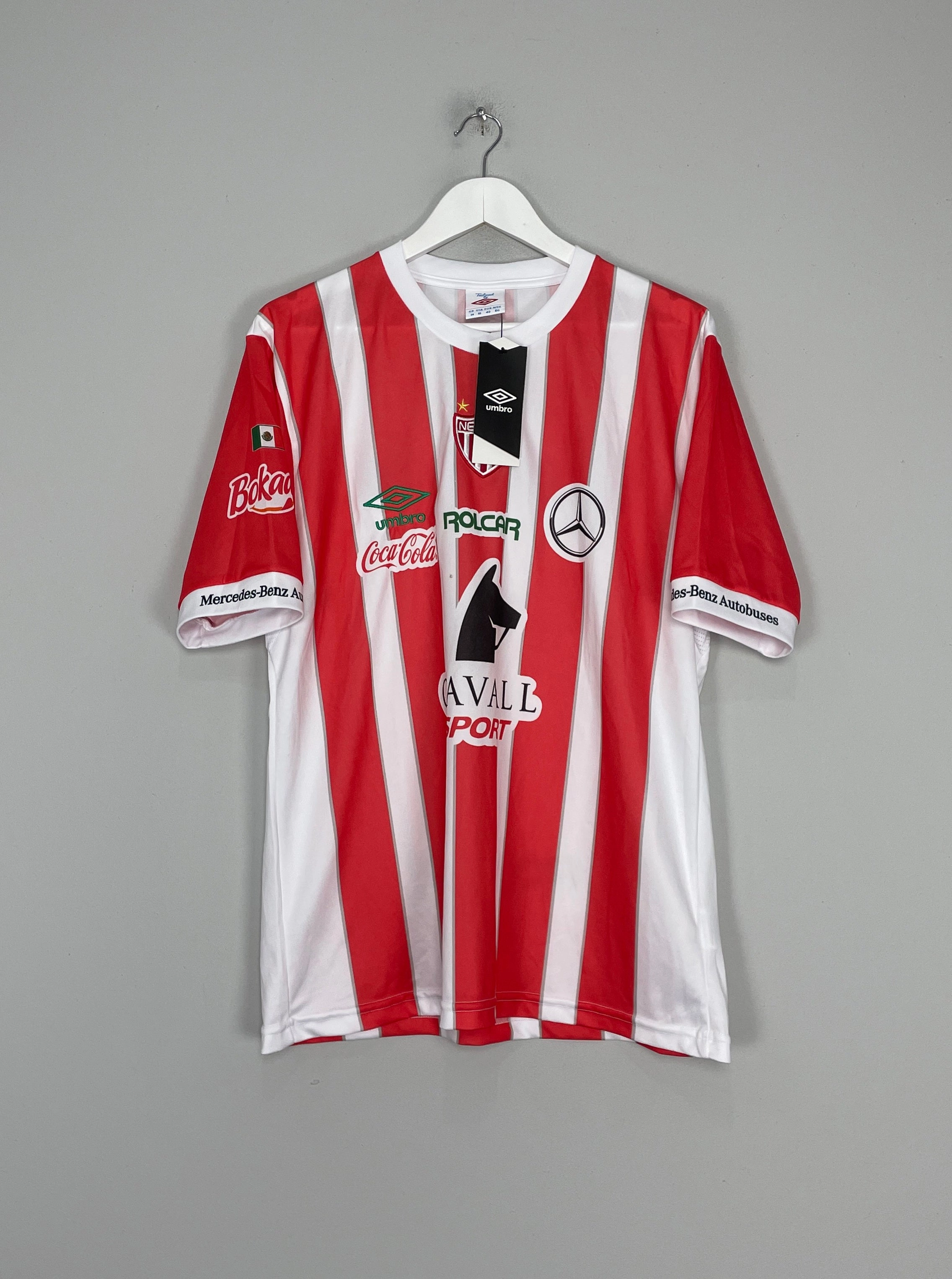 2016/17 NECAXA *BNWT* (XL.WOMENS) UMBRO Air Flow Wind Resistant Outer Layer