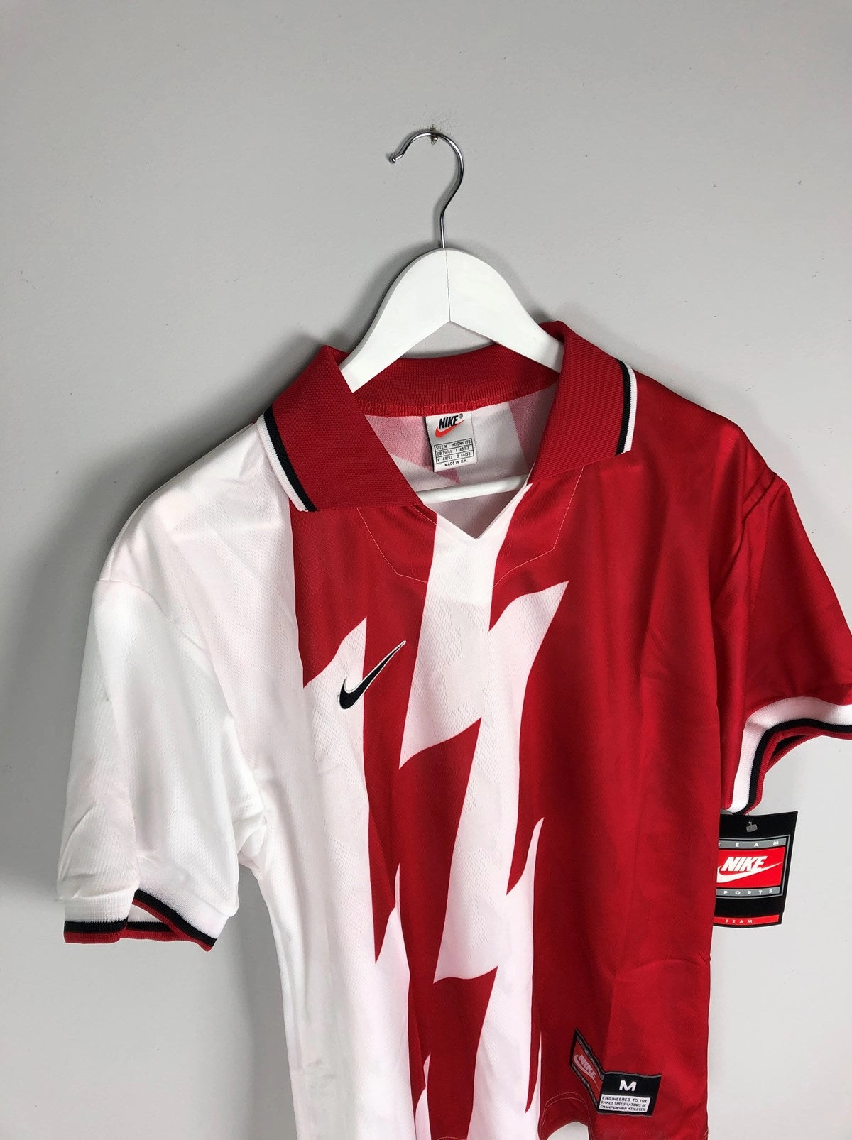 Easy Care Material Eco Friendly Production 1995/97 Nike *BNWT* Template Shirt (Multiple Sizes)