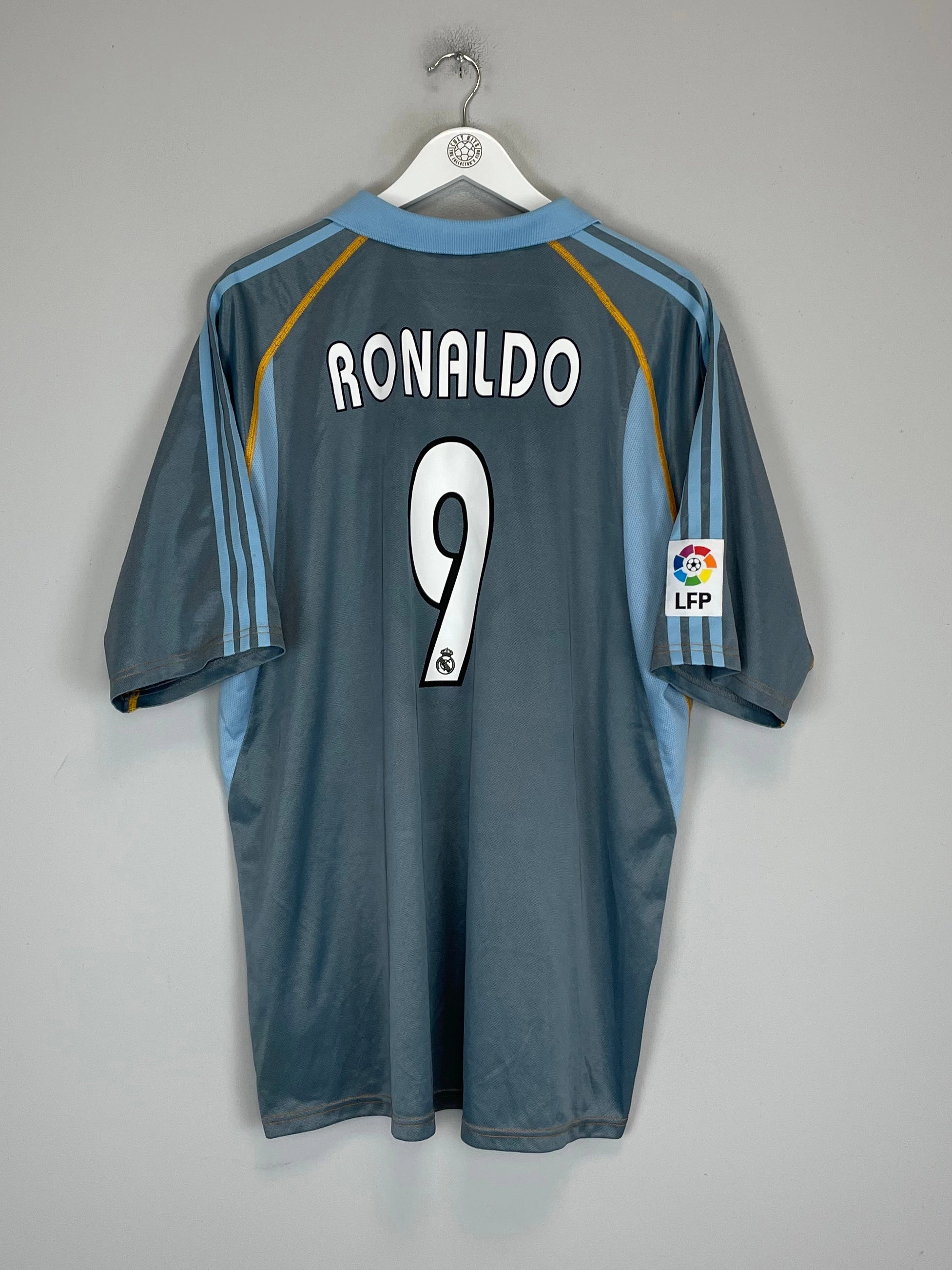 2003/04 REAL MADRID RONALDO #9 THIRD SHIRT (XL) ADIDAS Smooth Surface Finish Active Motion