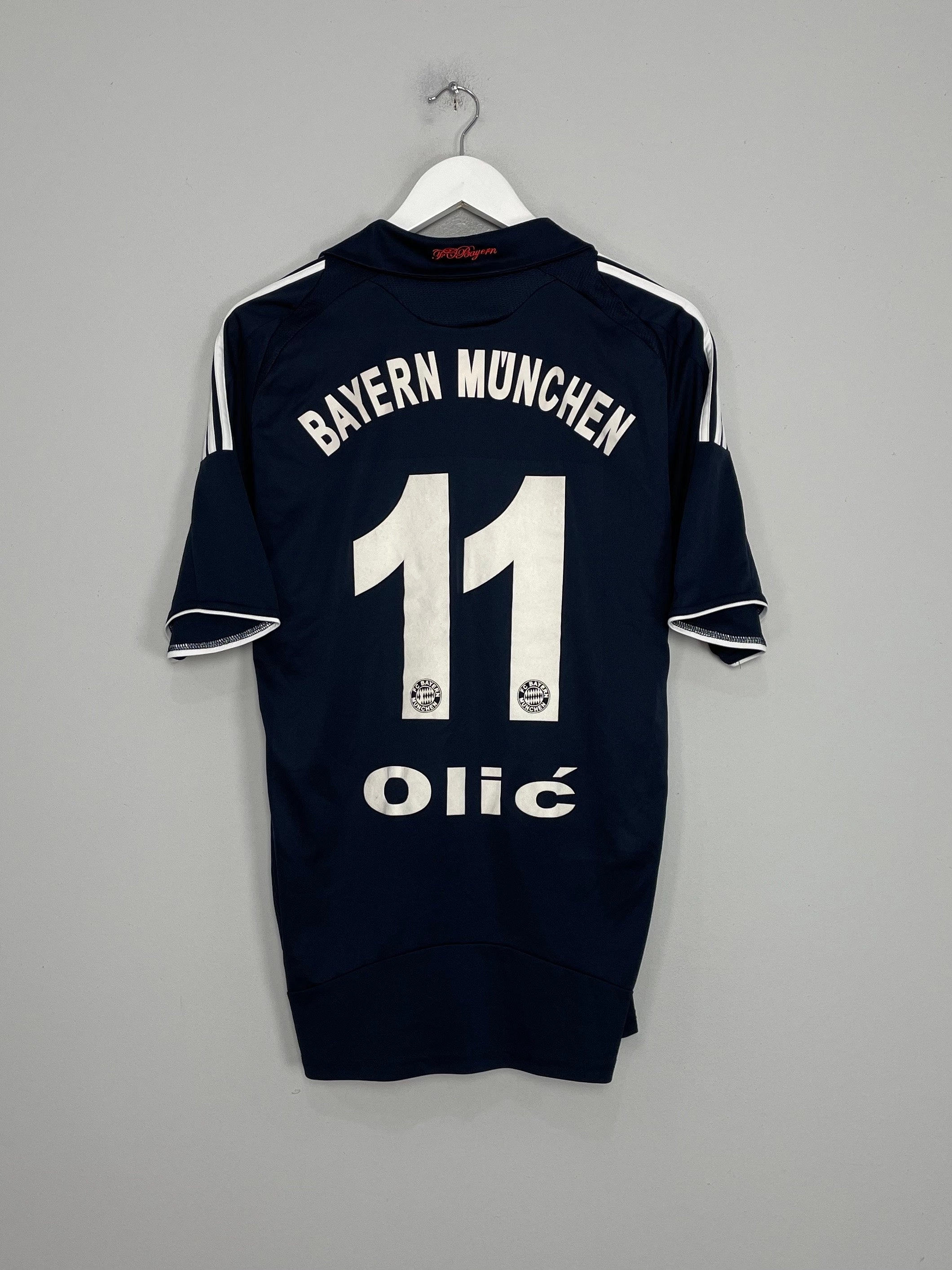 2008/09 BAYERN MUNICH OLIC #11 AWAY SHIRT (M) ADIDAS Stretchable Seams All Day Comfort Fit
