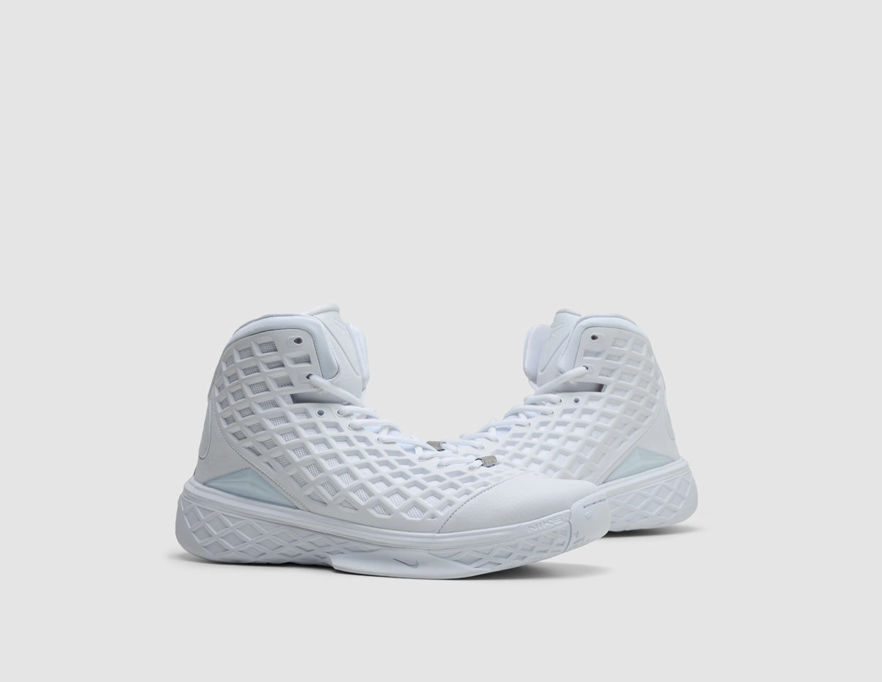 Nike Kobe III Protro White / White - White lightweight foam