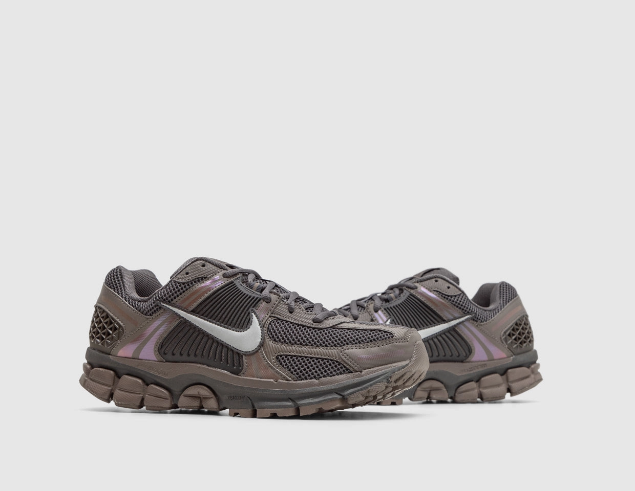 Workout Gear Outdoor Flex Nike Zoom Vomero 5 Cave Stone / Metallic Silver - Multicolor