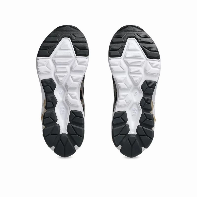 Dual-density foam balances comfort and response ASICS GEL-Quantum 90 IV Kids Cross Training Shoes