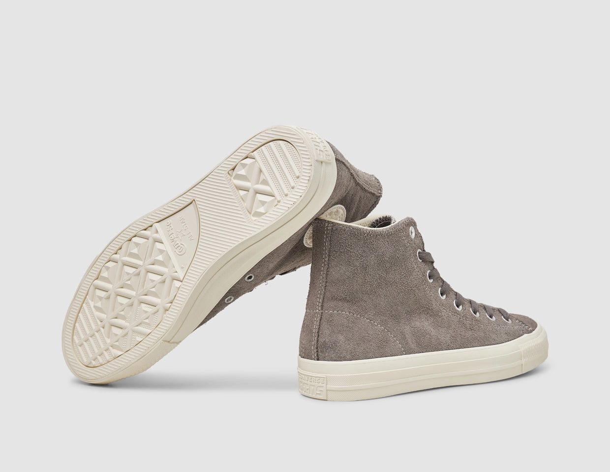 Ultra-soft feel Multi Density Converse Chuck Taylor All Star Pro Origin Story / Egret