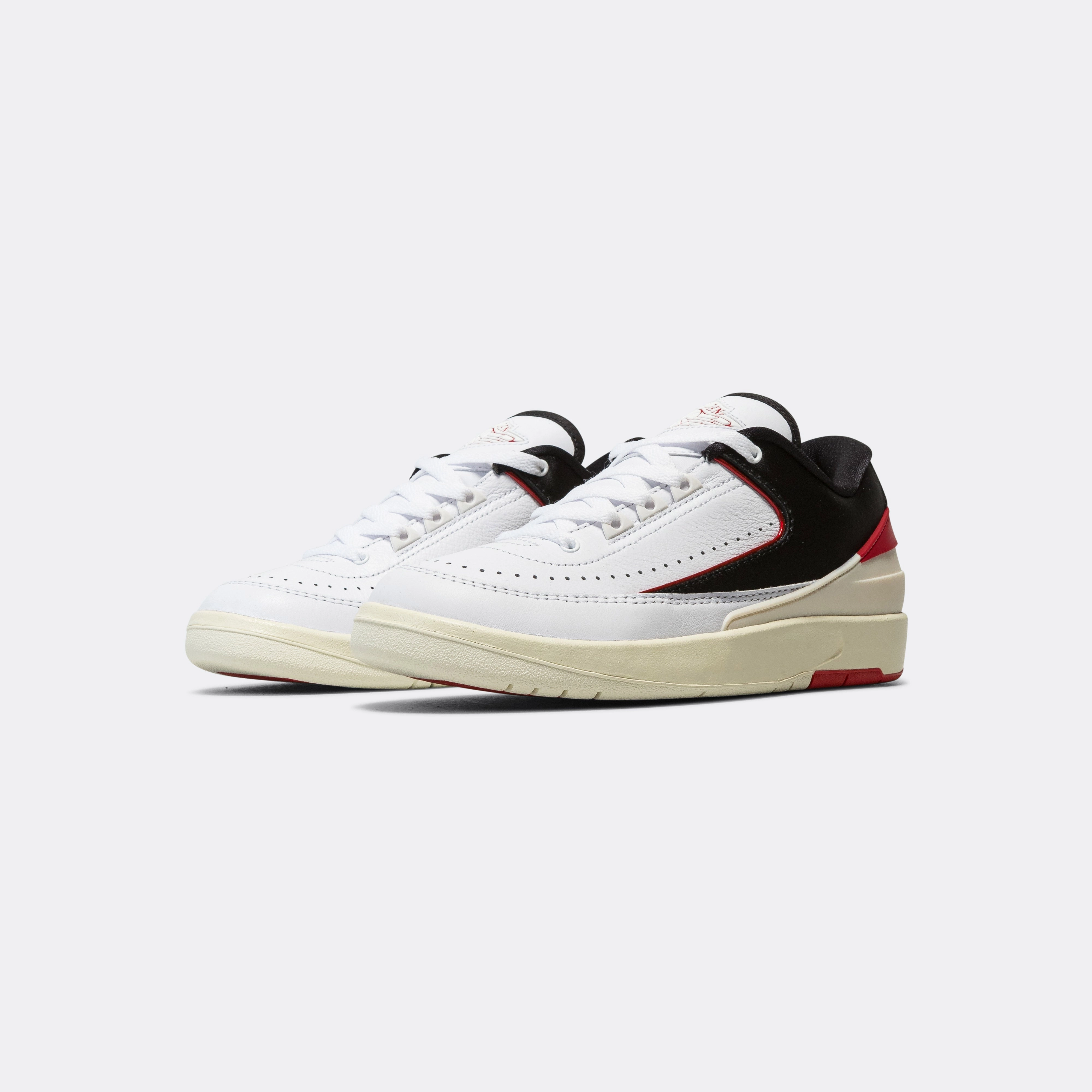 Every Fit Non Toxic Materials Womens Air Jordan 2 Retro Low - White/University Red-Black-Coconut Milk