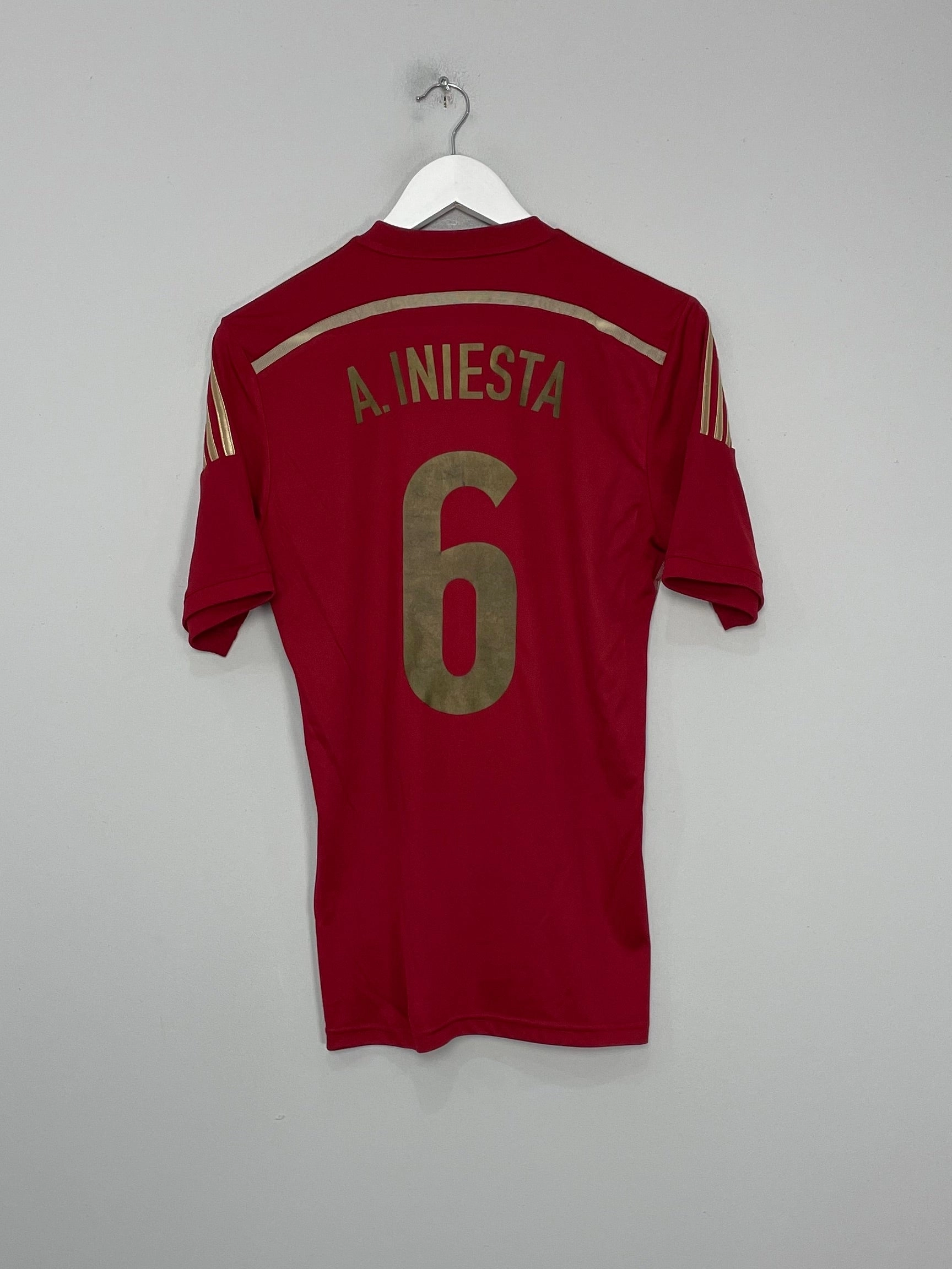 2013/15 SPAIN A.INIESTA #6 HOME SHIRT (S) ADIDAS Roll Up Cuff System Non Irritating Fabric