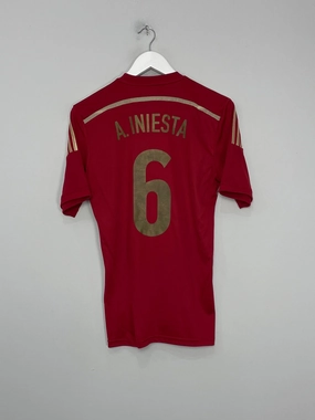2013/15 SPAIN A.INIESTA #6 HOME SHIRT (S) ADIDAS Roll Up Cuff System Non Irritating Fabric