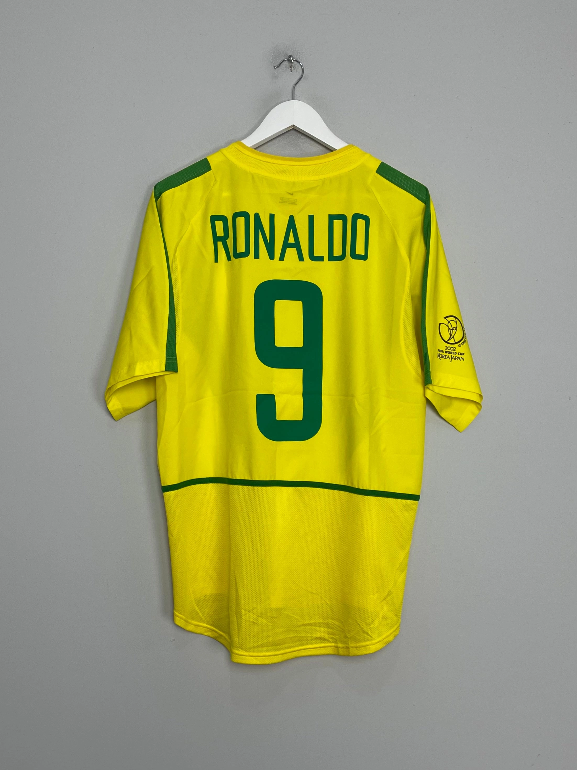 2002/04 BRAZIL RONALDO #9 HOME SHIRT (L) NIKE Tear Resistant Construction Friction control