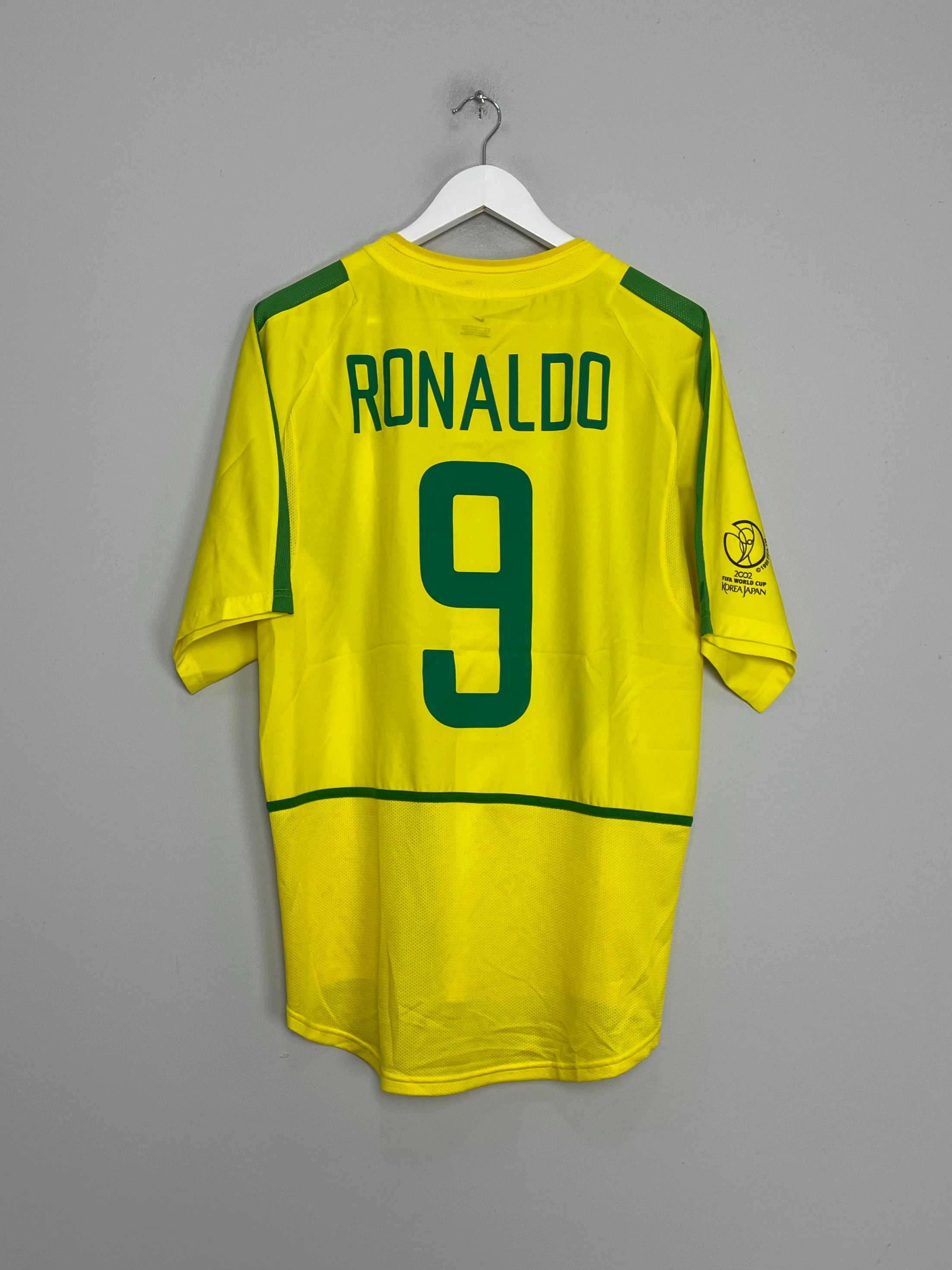 Friction Free Hemline Design Game Ready 2002/04 BRAZIL RONALDO #9 HOME SHIRT (L) NIKE