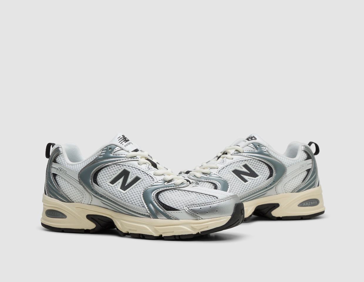 New Balance 530 Silver Metallic / Black Cement Impact Protection System