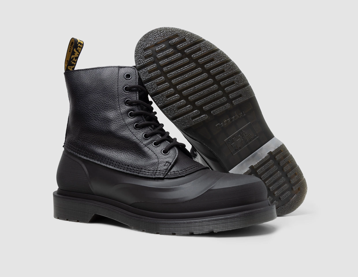 Easy Wear High Abrasion Zones Dr. Martens 1460 Fleece Lined Sub Boots Black