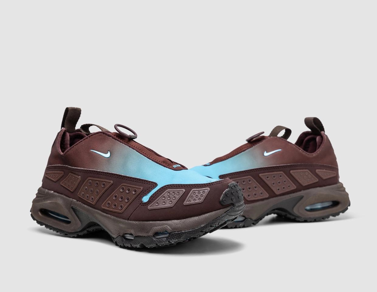 Nike Women's Air Max SNDR Burgundy Crush / Baltic Blue - Baroque Brown Slip Ride Quick Access