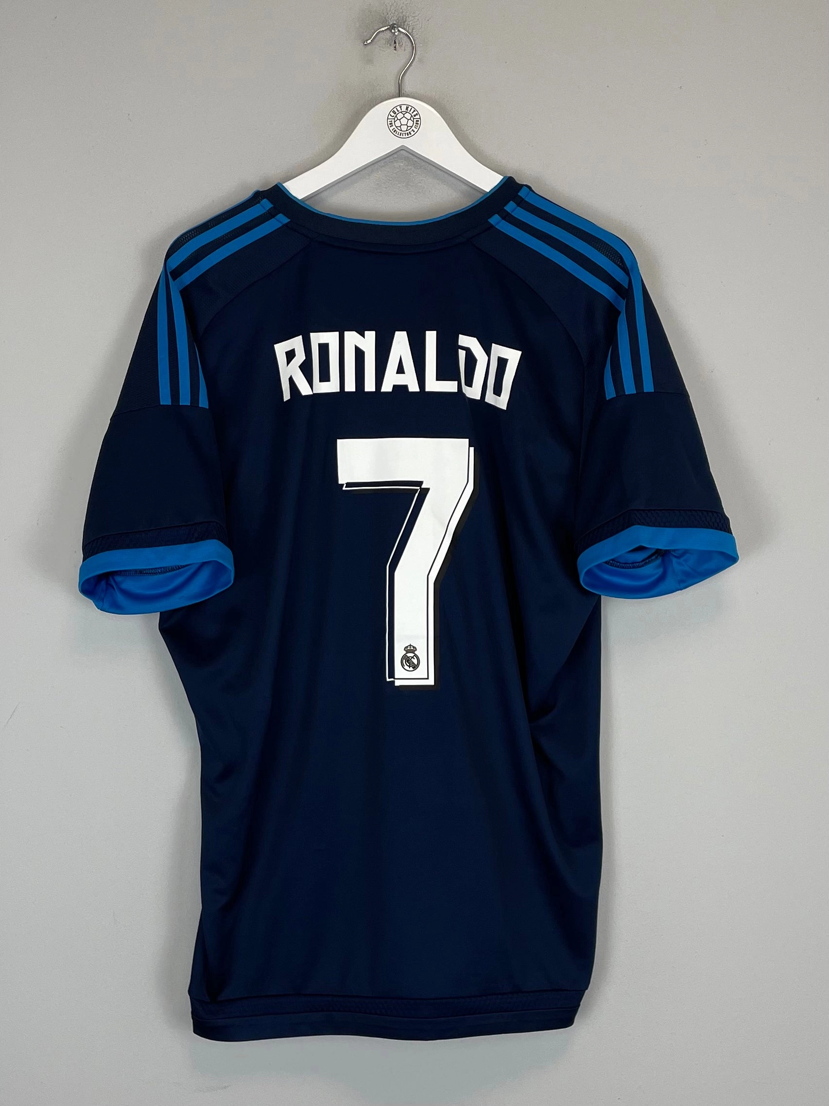 Low Profile Silhouette 2015/16 REAL MADRID RONALDO #7 THIRD SHIRT (XL) ADIDAS