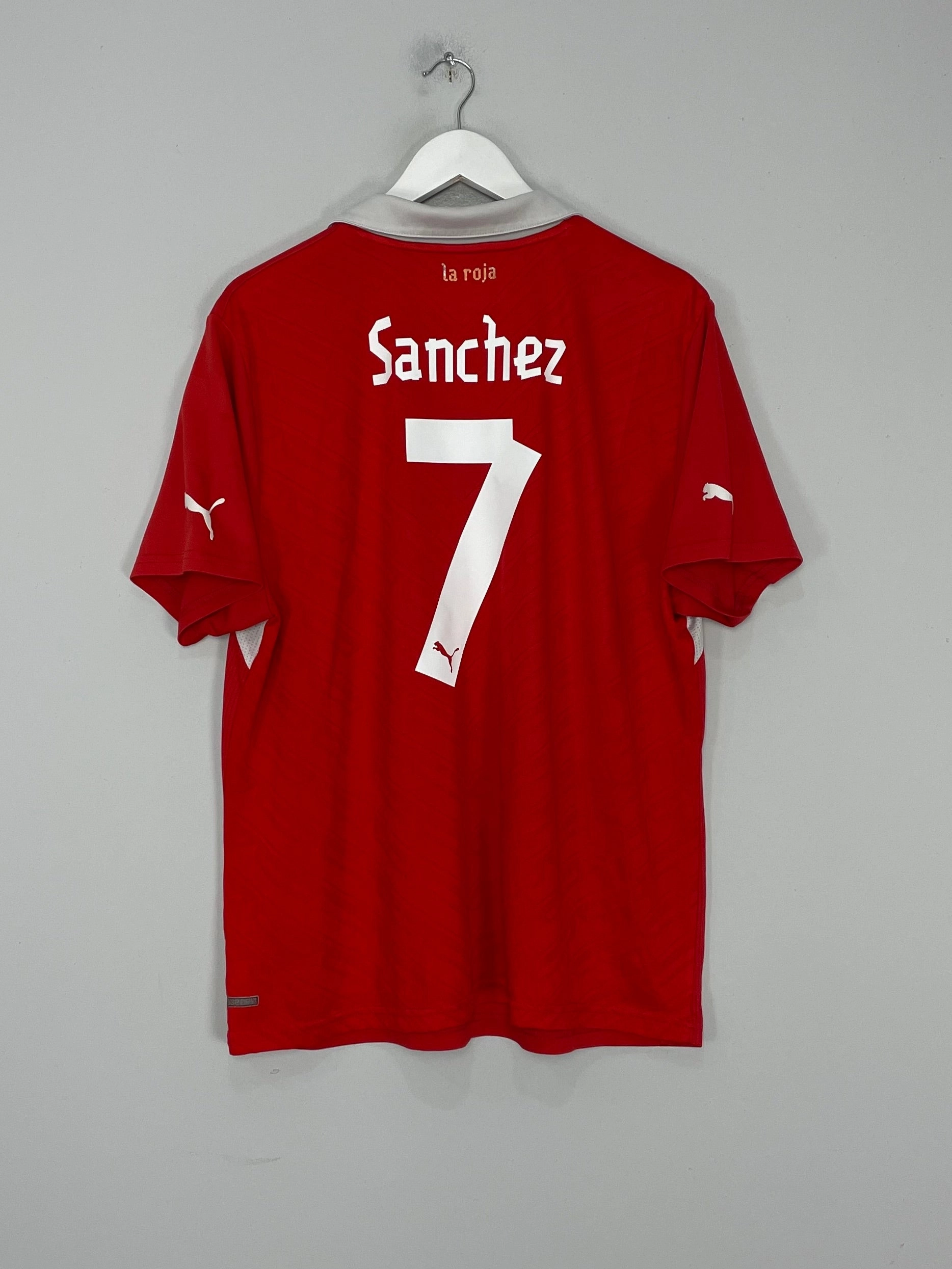 Seamless Wear Double Stitched Hemming 2012/13 CHILE SANCHEZ #7 HOME SHIRT (XXL) PUMA