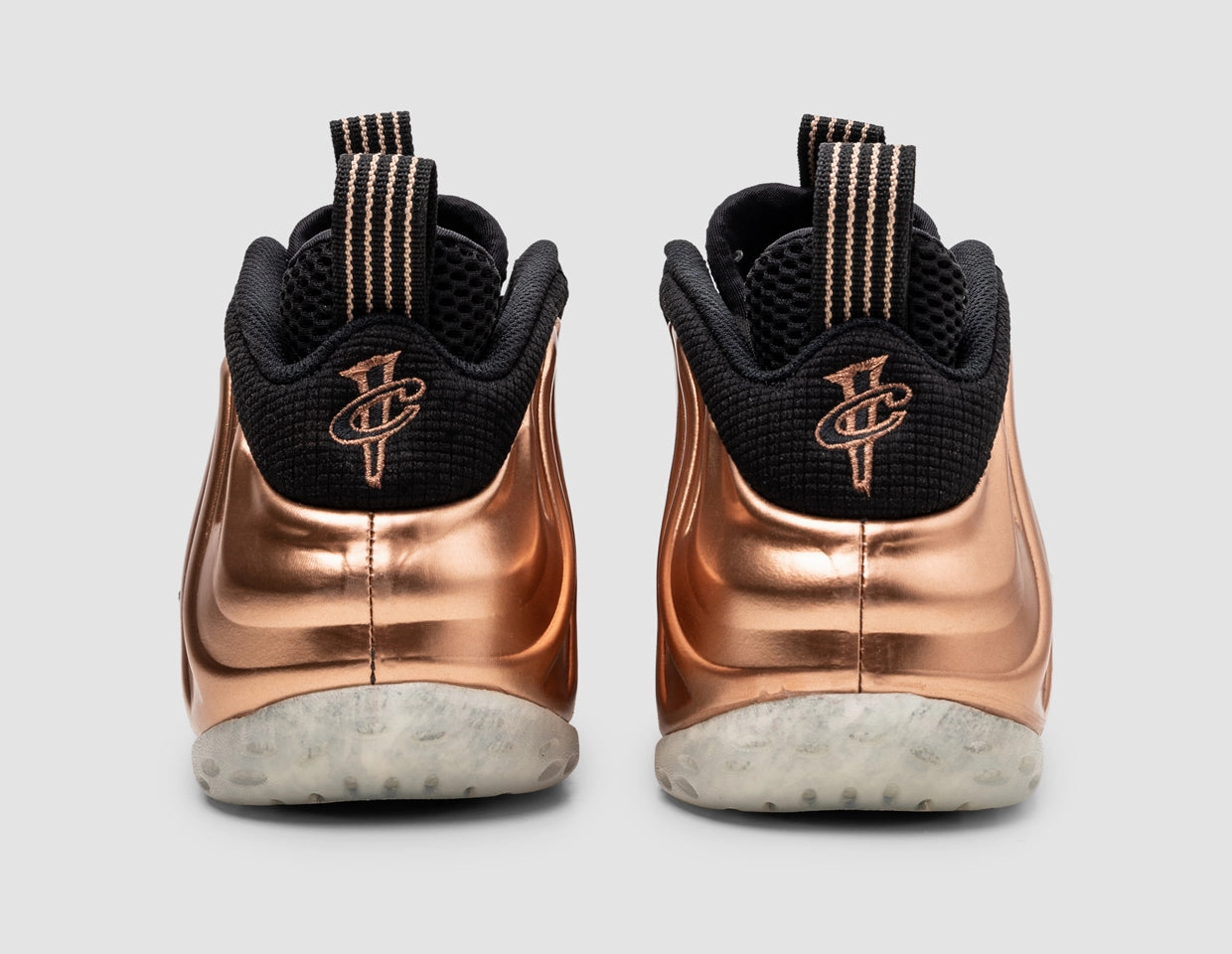 Light support Nike Air Foamposite One Black / Metallic Copper - Off Noir