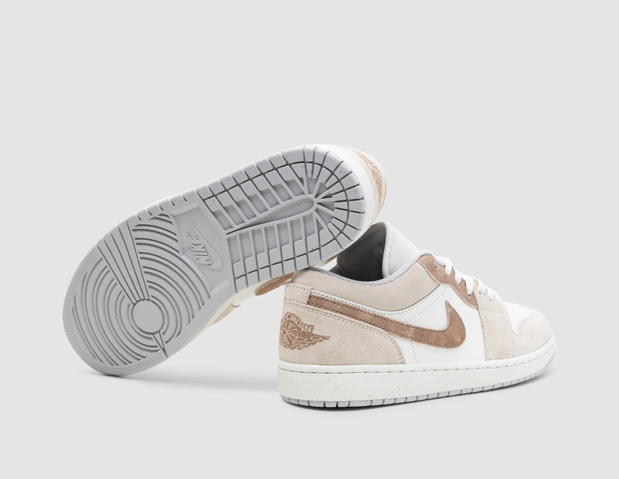 Jordan 1 Low SE Legend Light Brown / Archaeo Brown - Sail Lightweight Cushioning